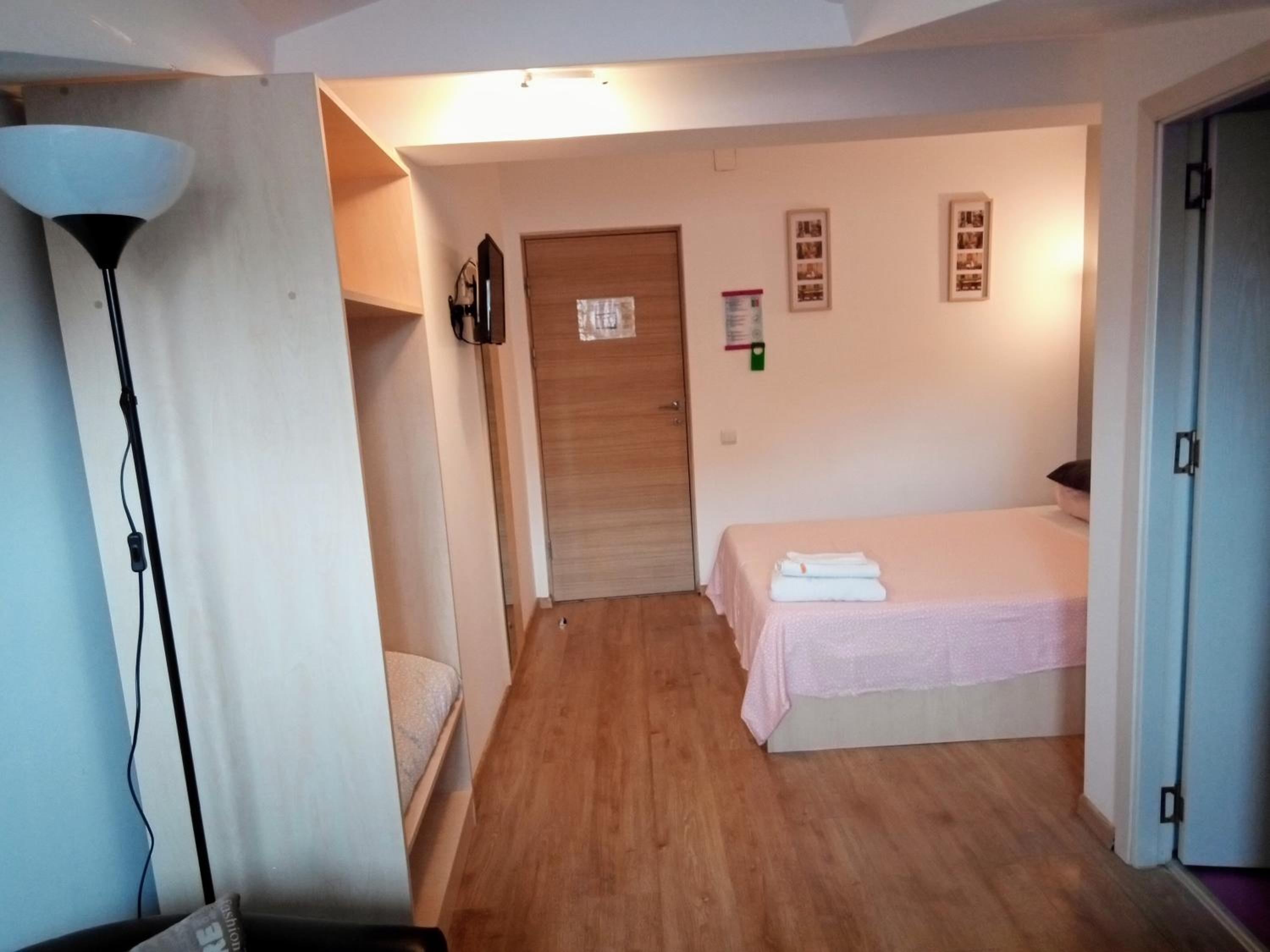 Central Guesthouse