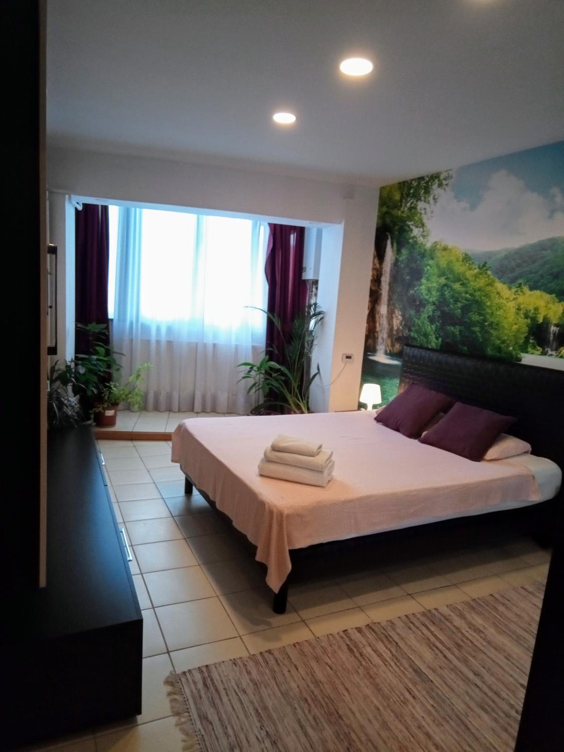 Cozy Downtown Oasis view 2