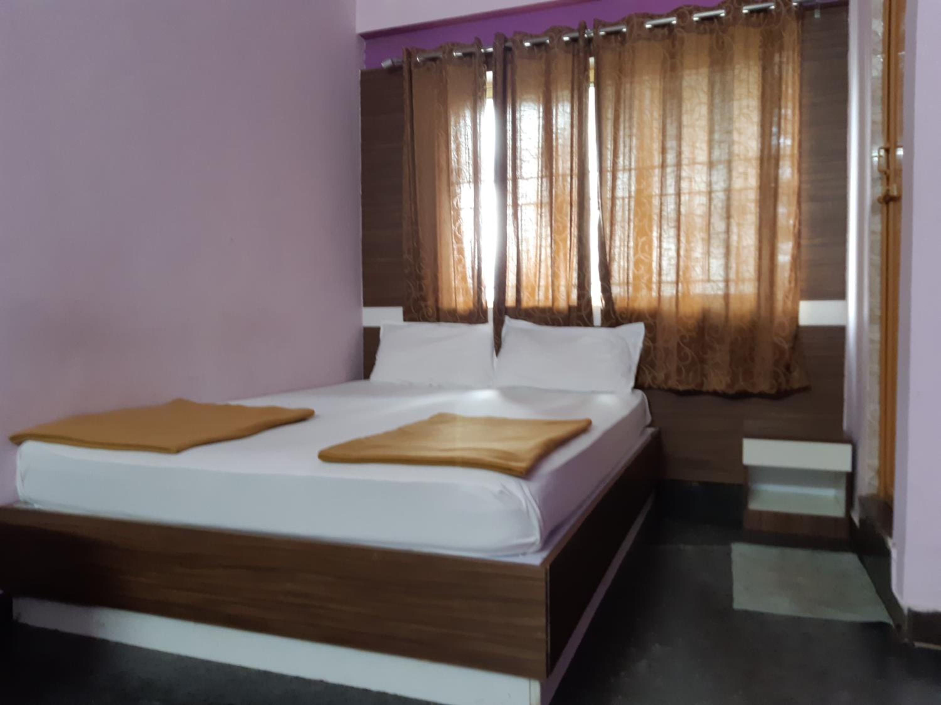 Sapphire Inn view 4