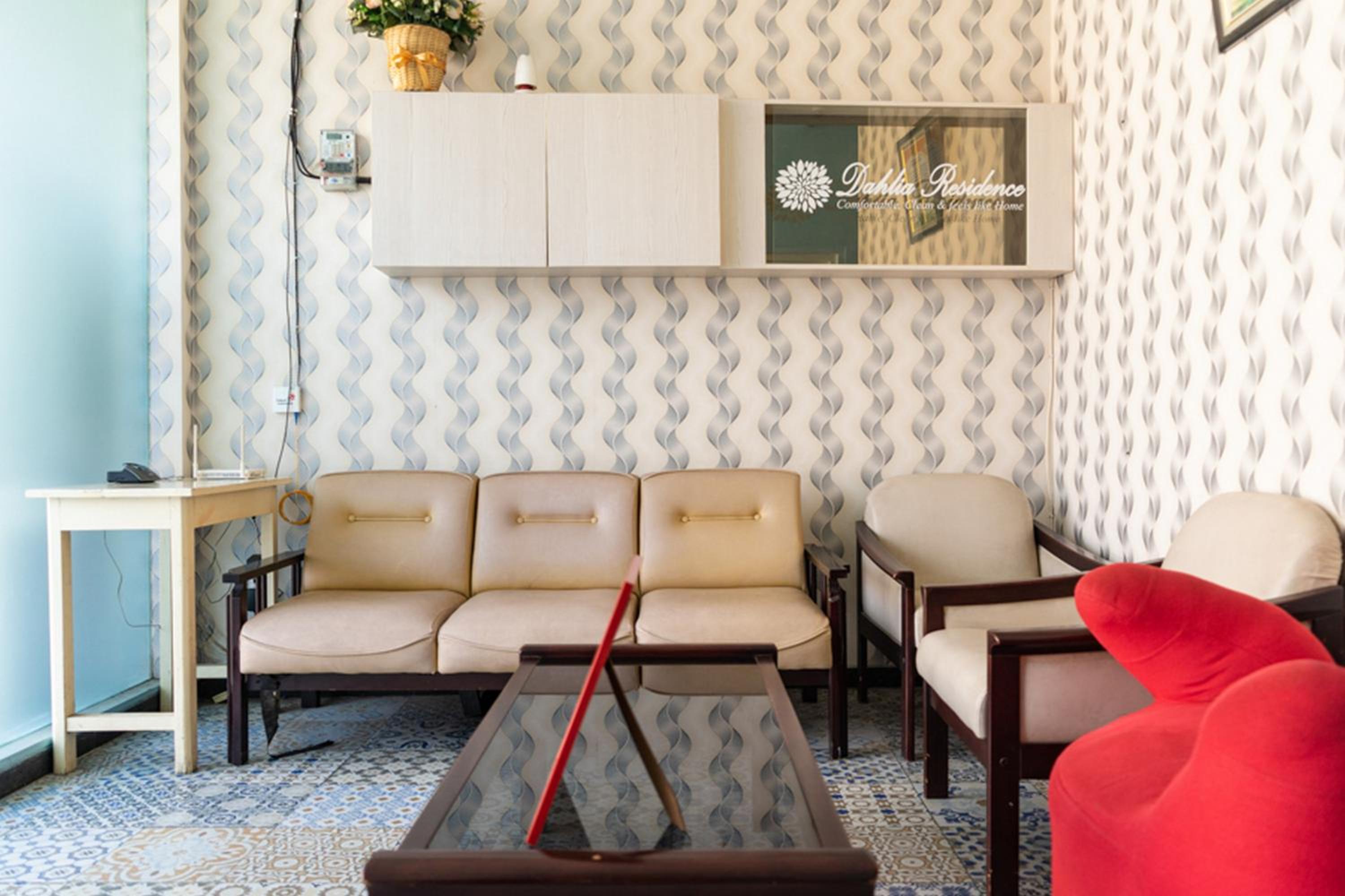 RedDoorz Near Gajah Mada Street Semarang, 三宝垄 - 14