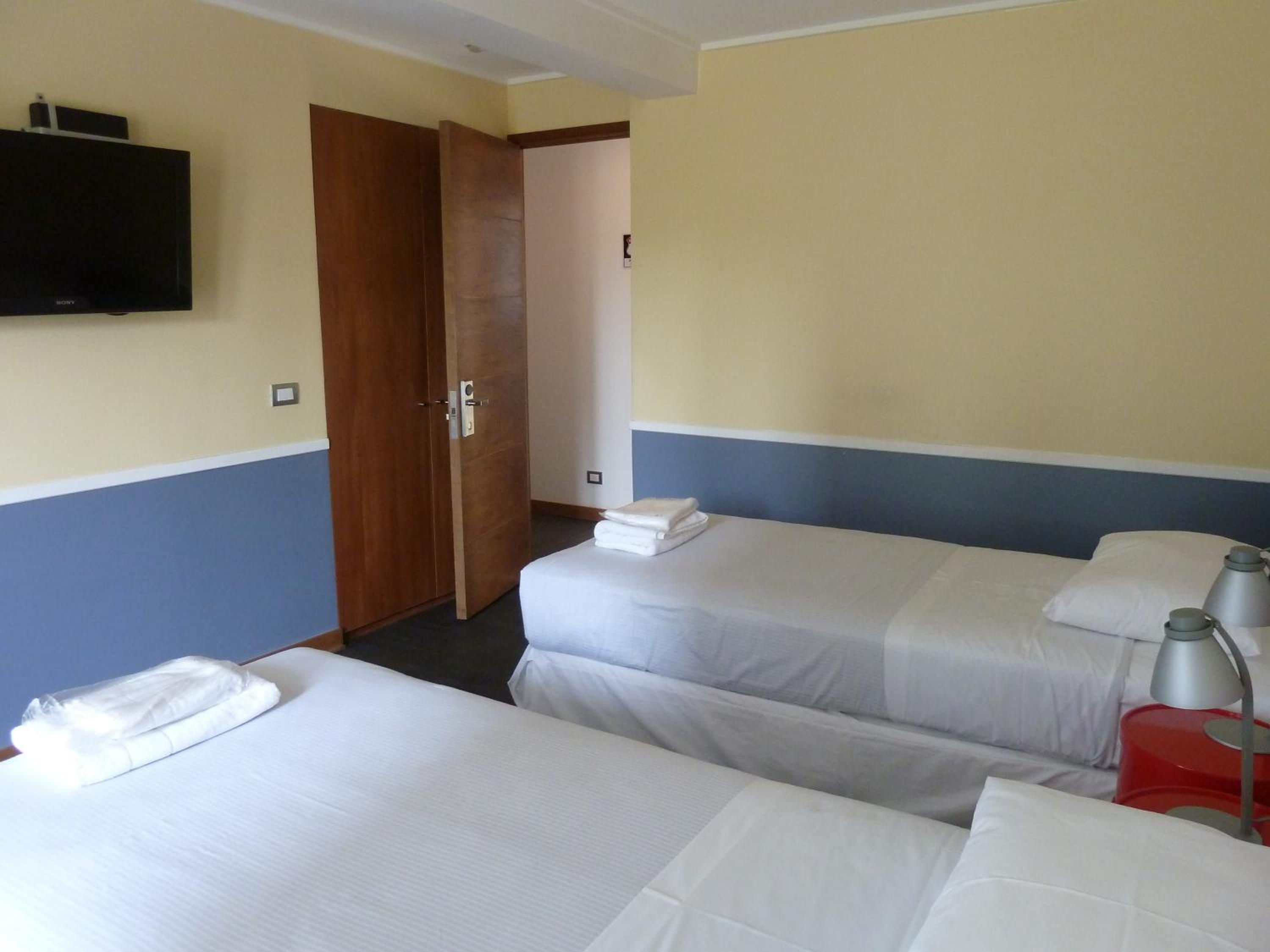 Guanako Rooftop Hostel