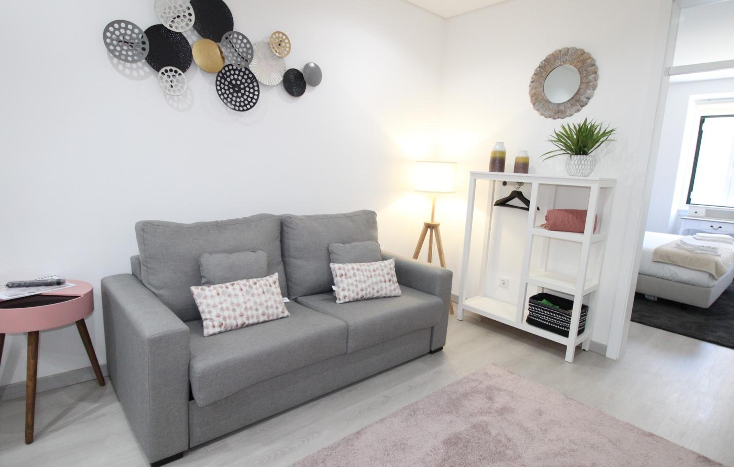 Apartamento Moderno nas Olaias a 5 minutos da Faculdade ISEL e IST view 2