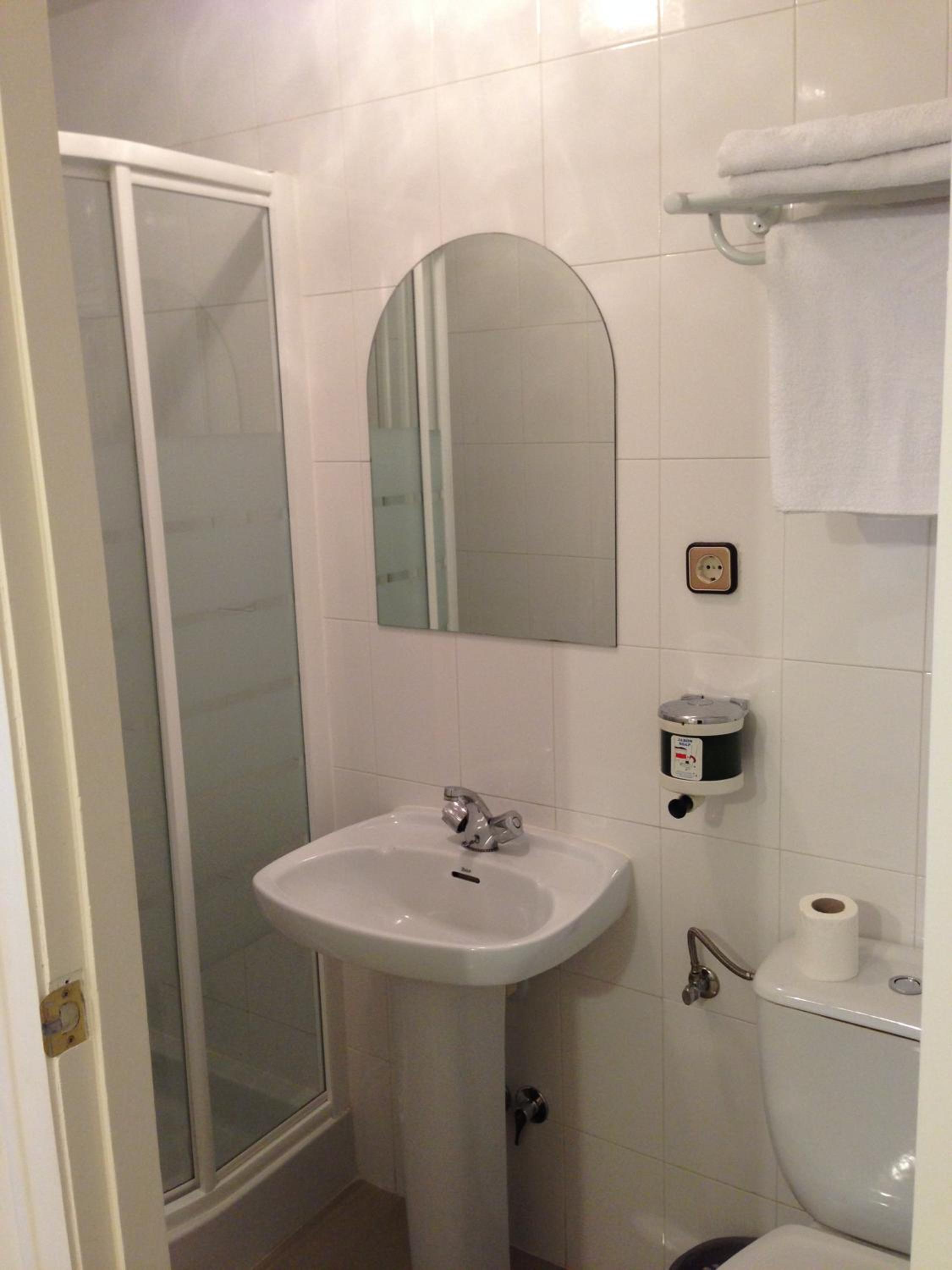 Hostal Cervantes