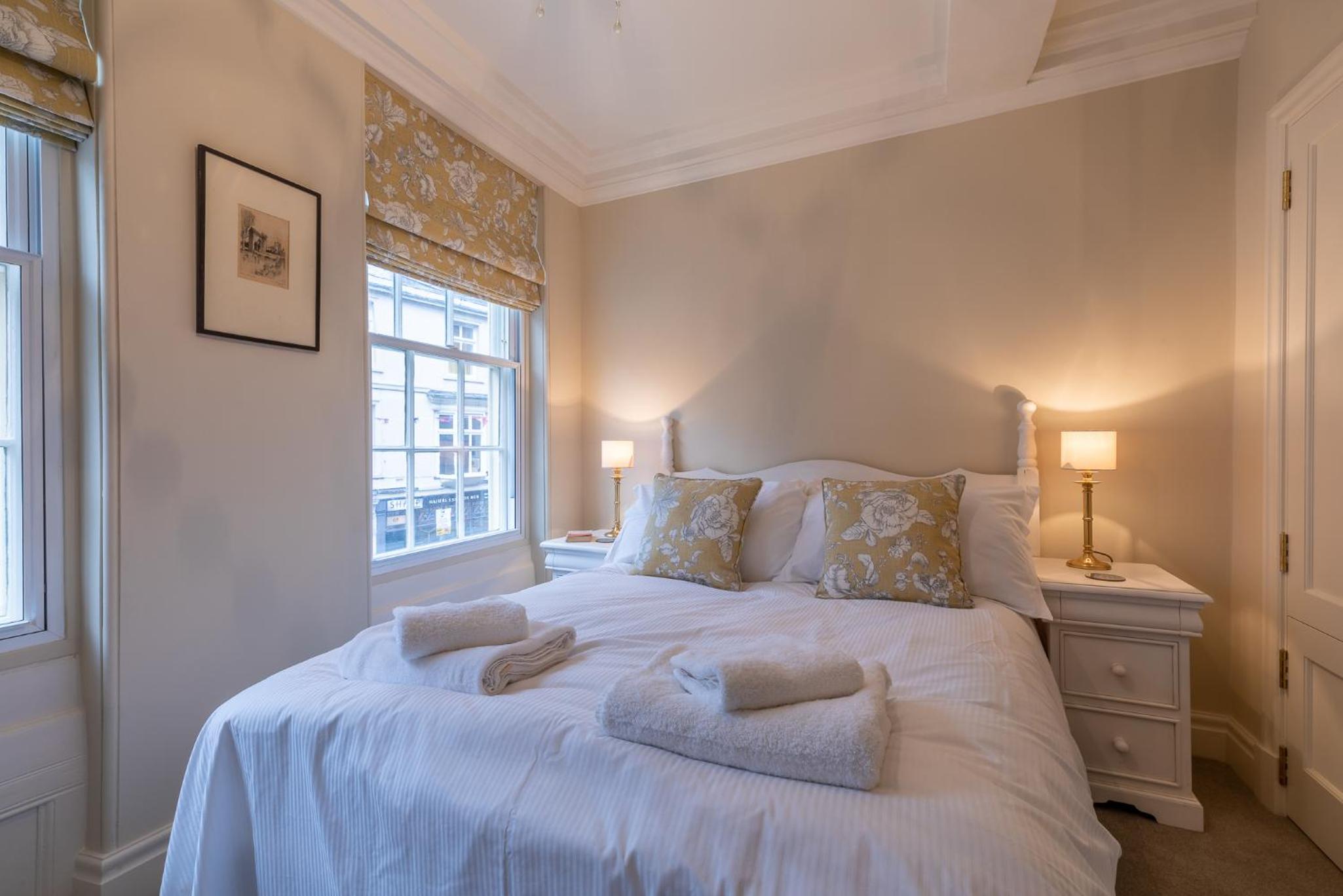 Apt 3, 71 Micklegate, YORK view 5