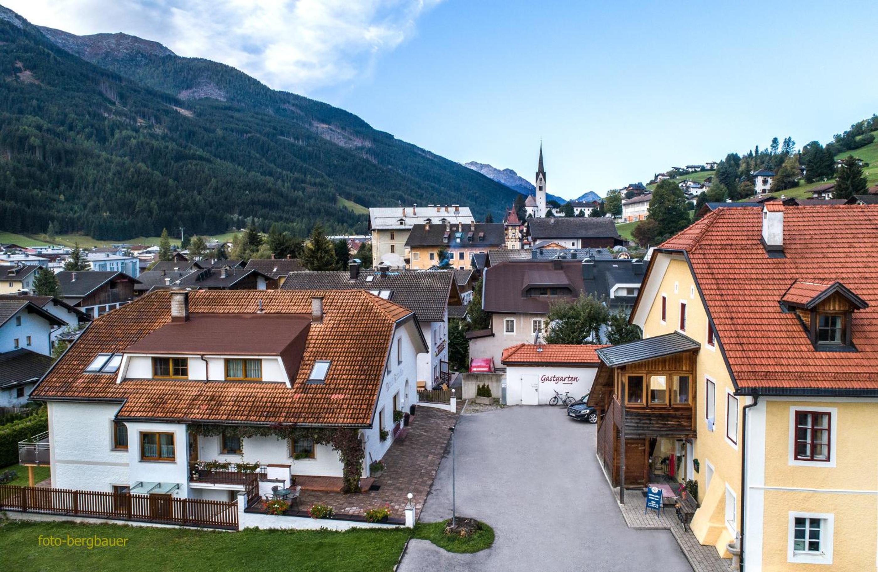 Haus Arnold - Privatzimmer und Ferienwohnungen