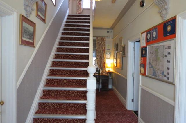 Hunters Lodge Guest House view 4
