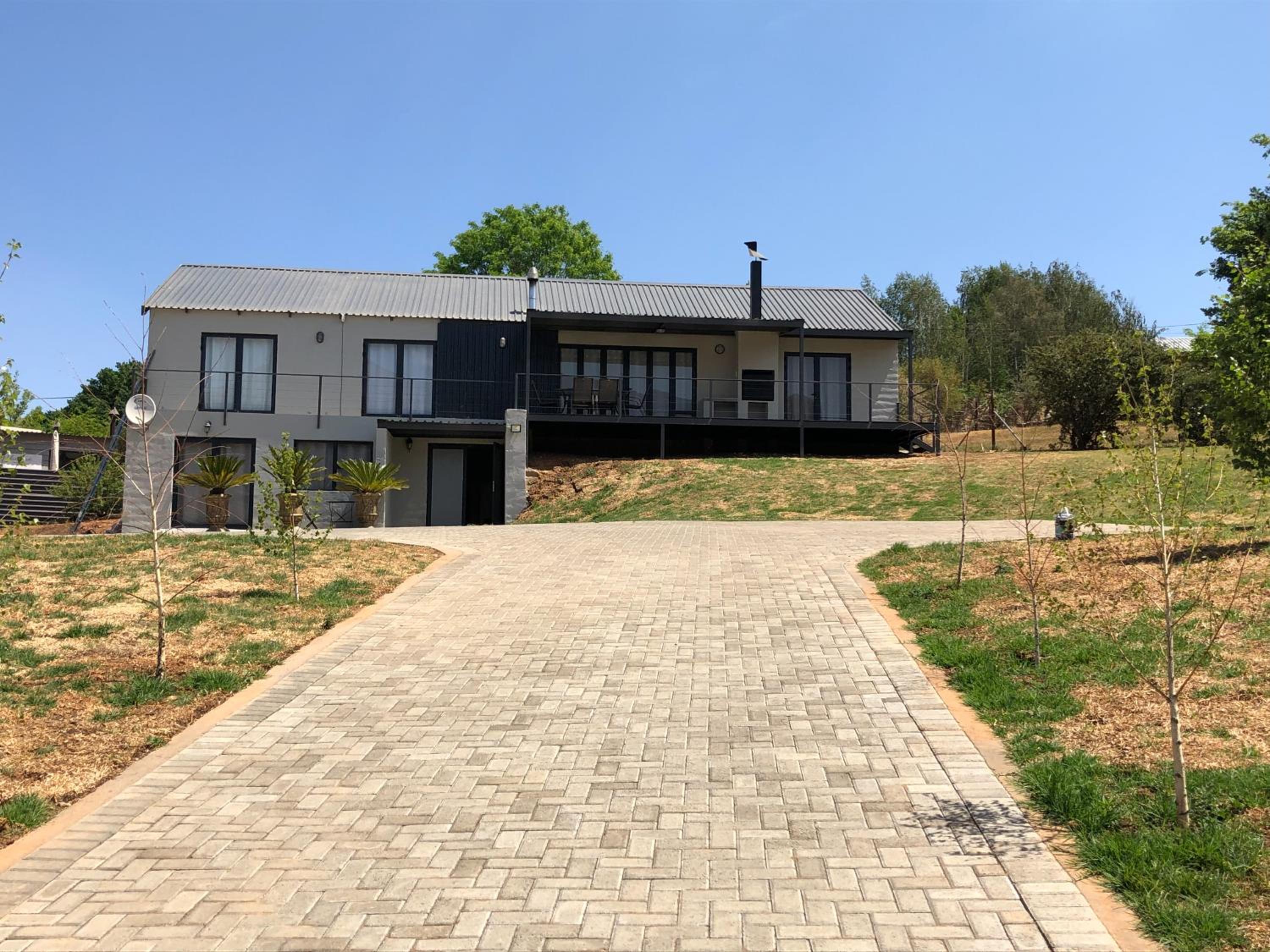 Lola's Self Catering Accommodation