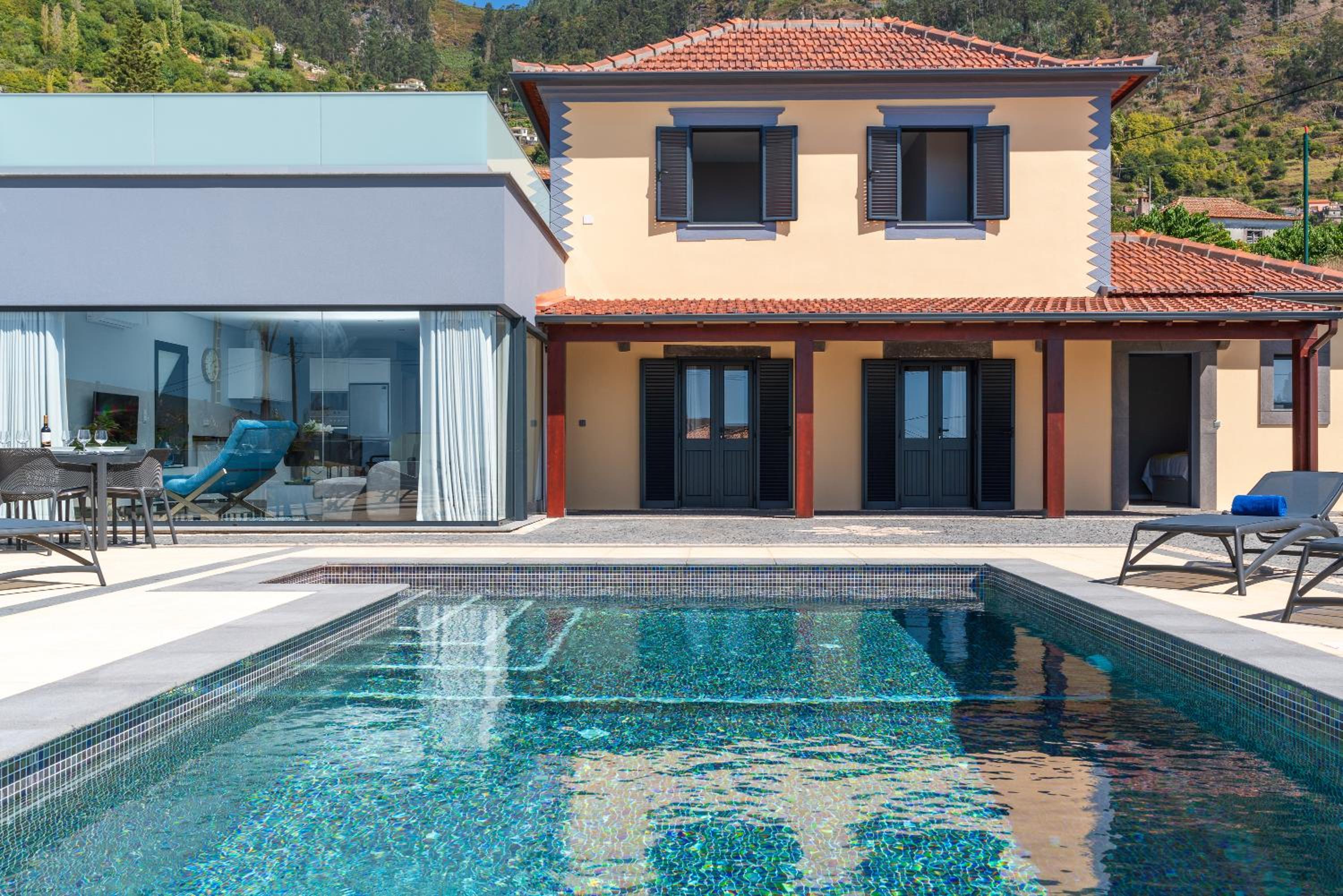 Casa Mariana by Rent2U, Lda view 4