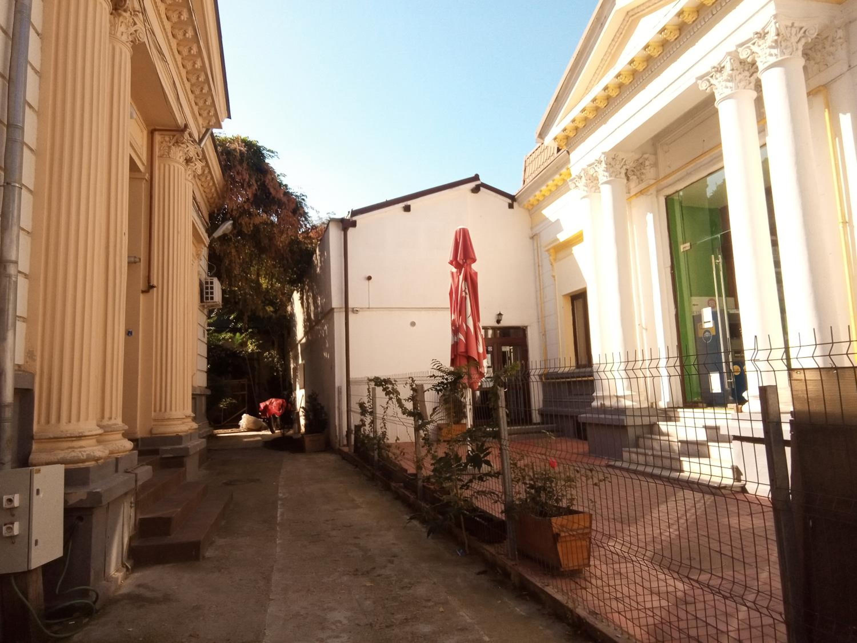 Central Guesthouse