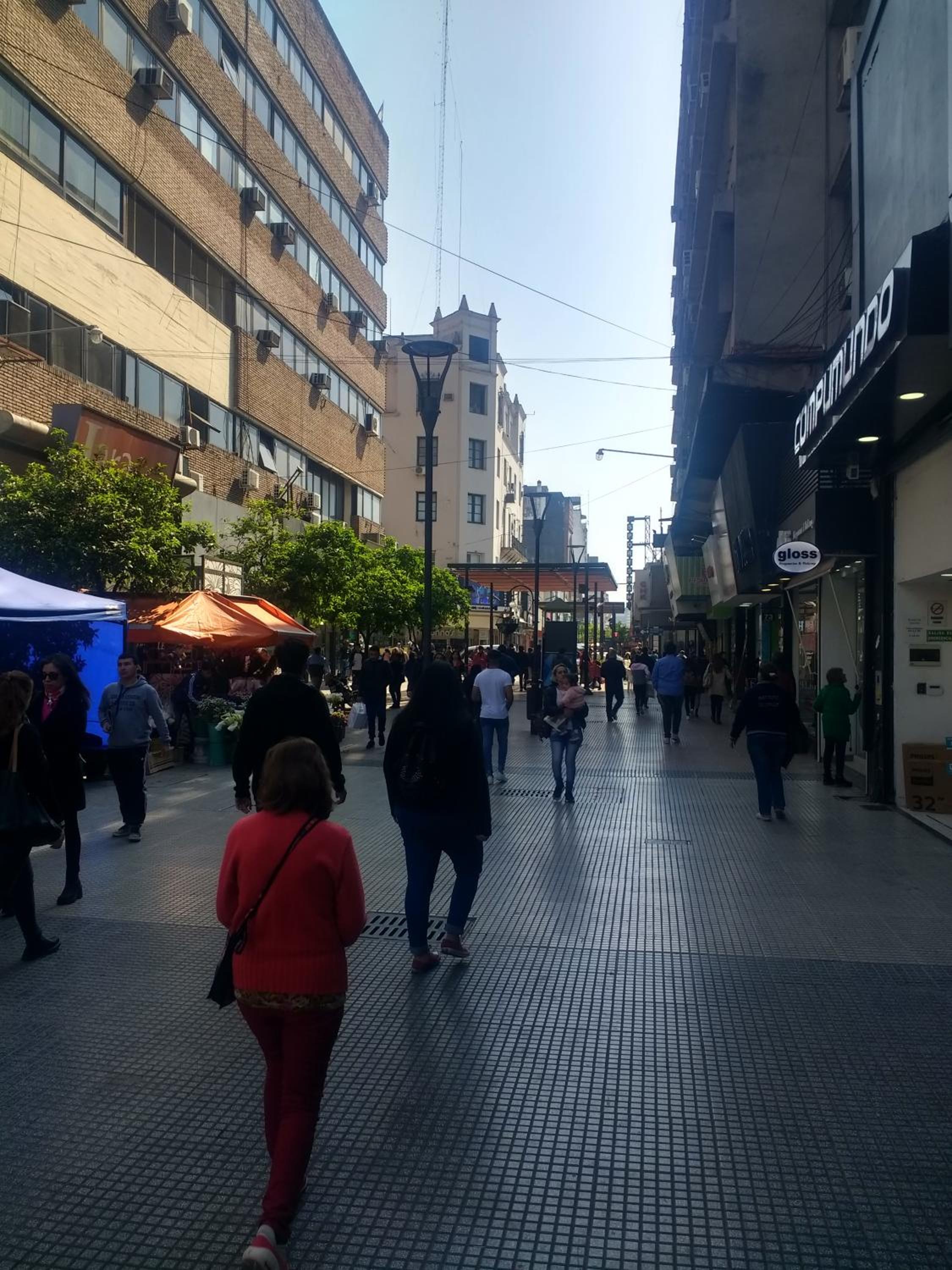 Peatonal Muñecas