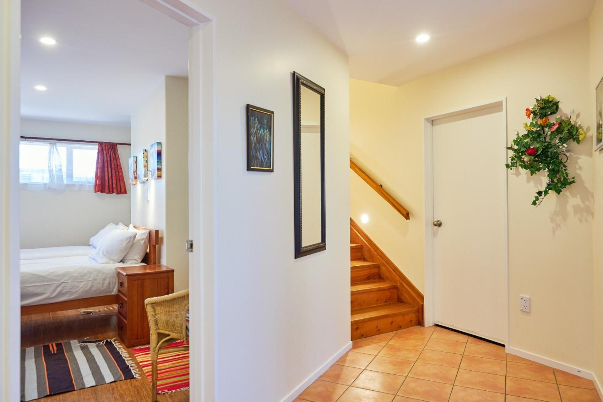 Coastal, Spacious, Mountain Views - KK21238