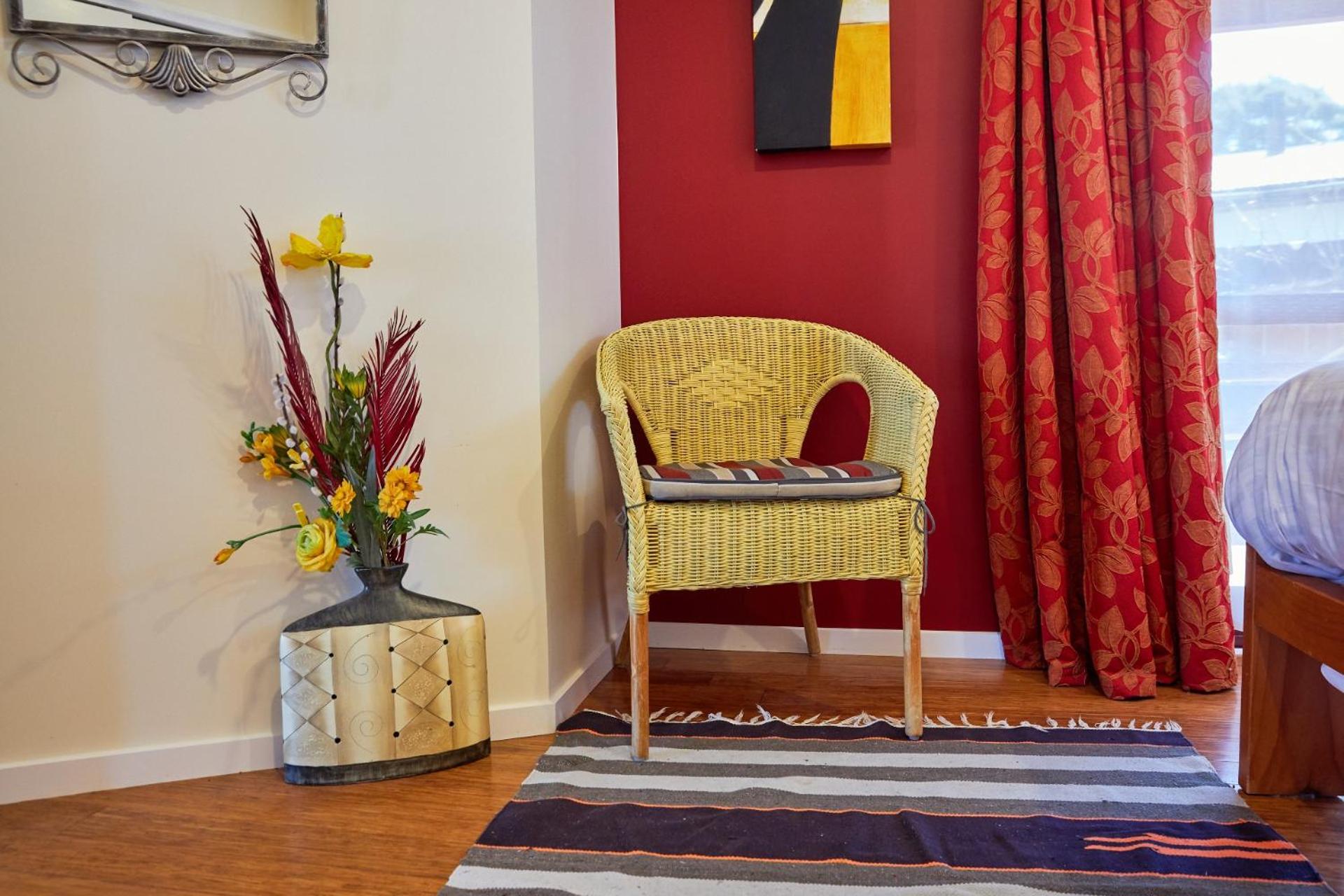 Coastal, Spacious, Mountain Views - KK21238