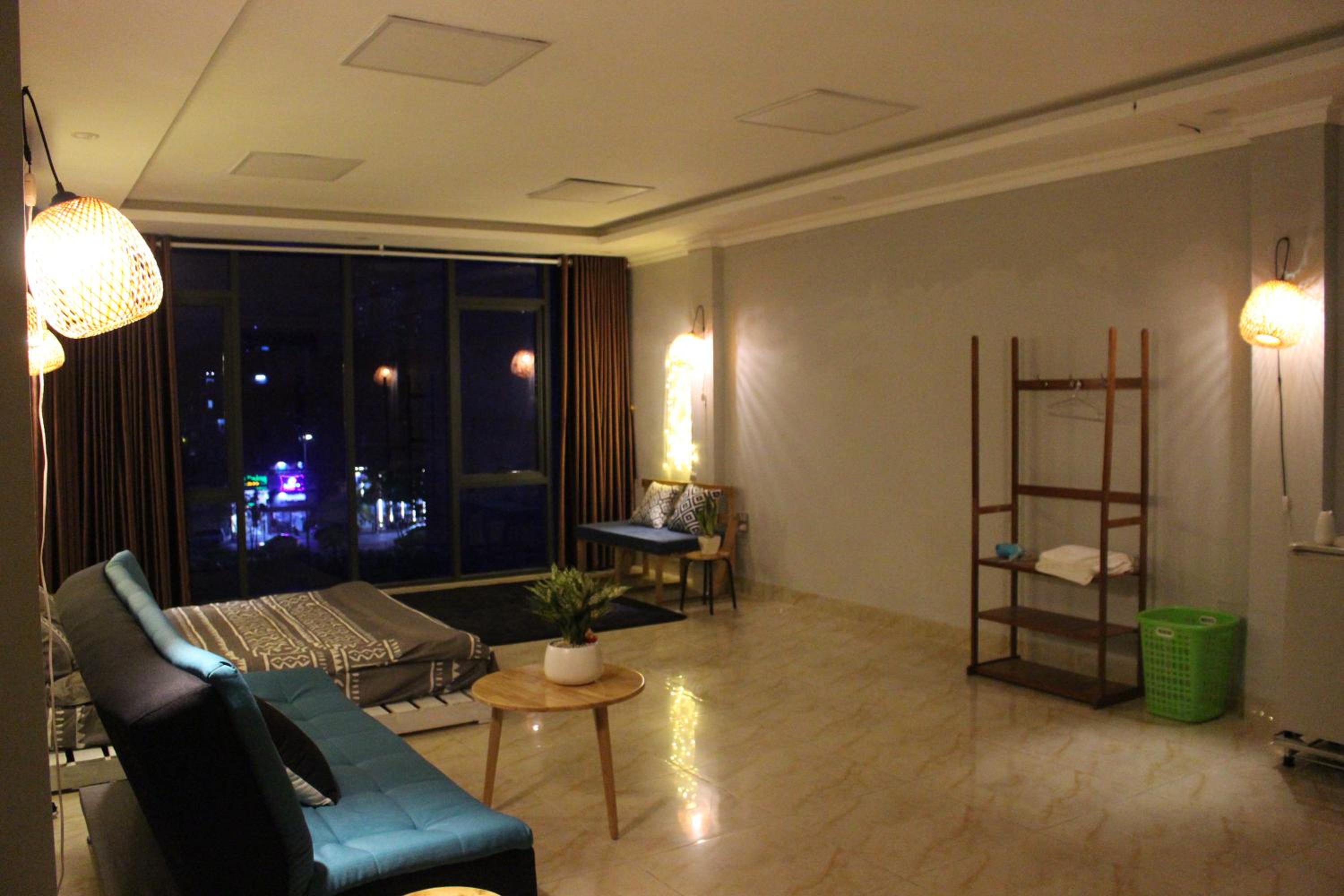 Amazing stay- homestay, city view, near center Hanoi, NK Cau Giay