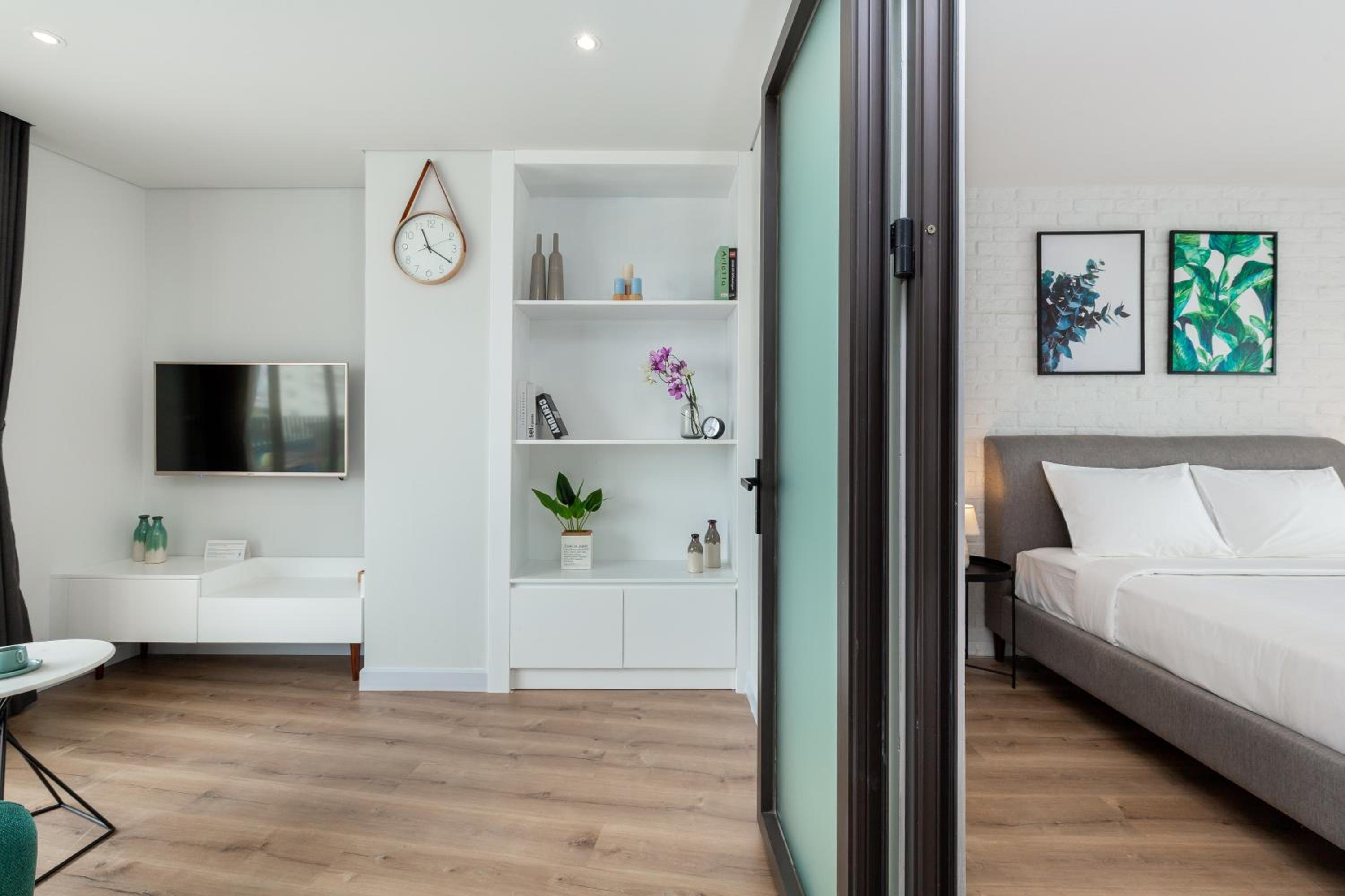 Cozrum Homes - Premier Residence