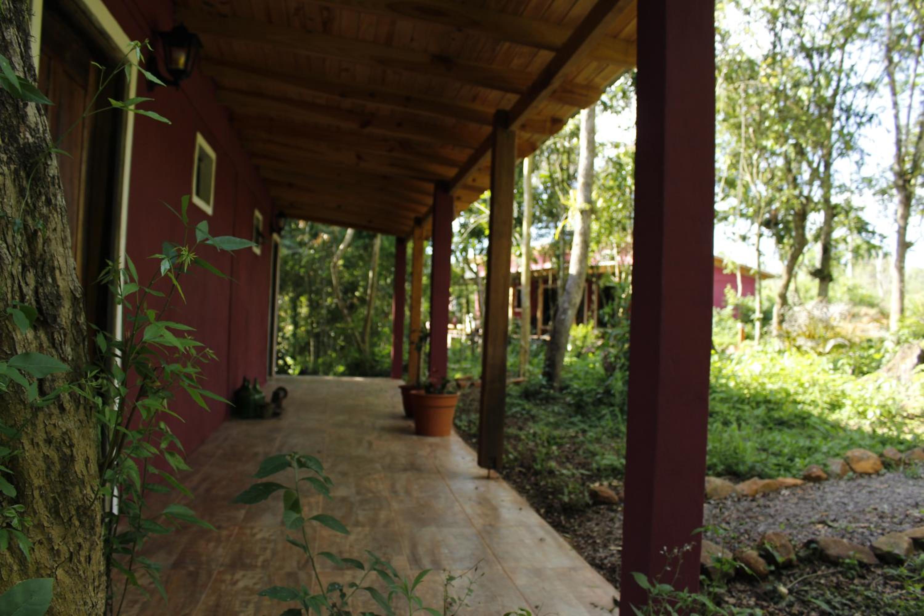 Yateí-house