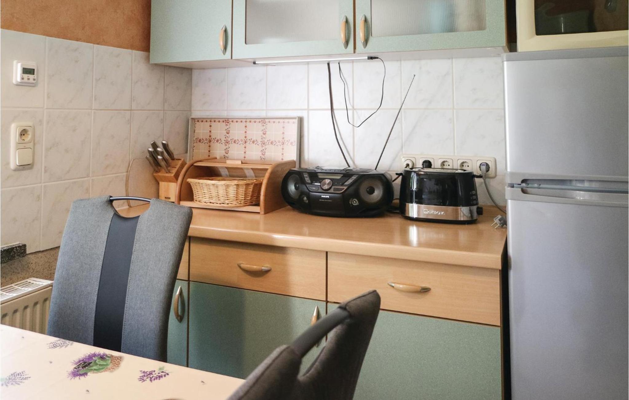 Nice Apartment In Alt Bukow Ot Teschow
