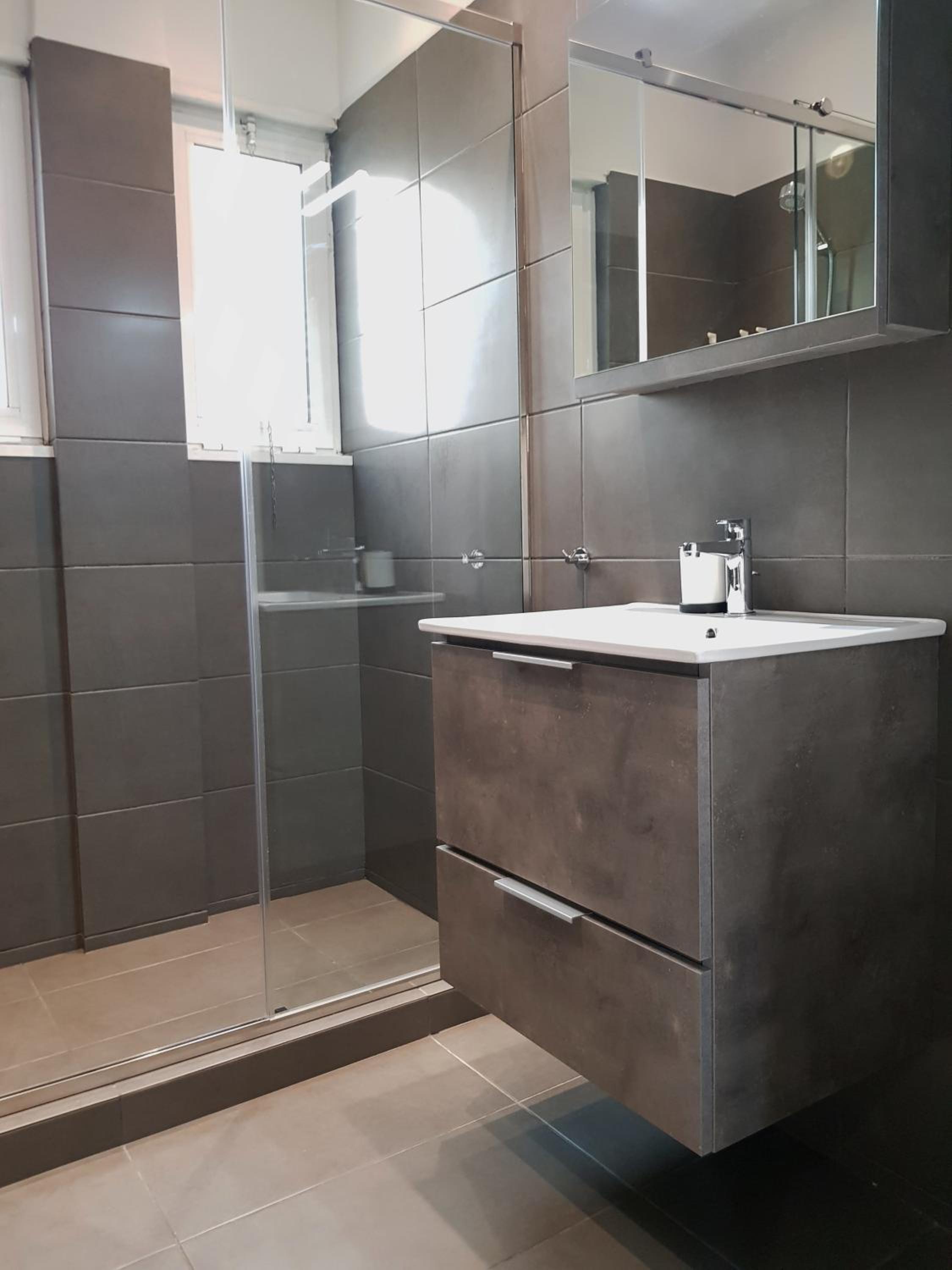 Modernly Renovated Apt