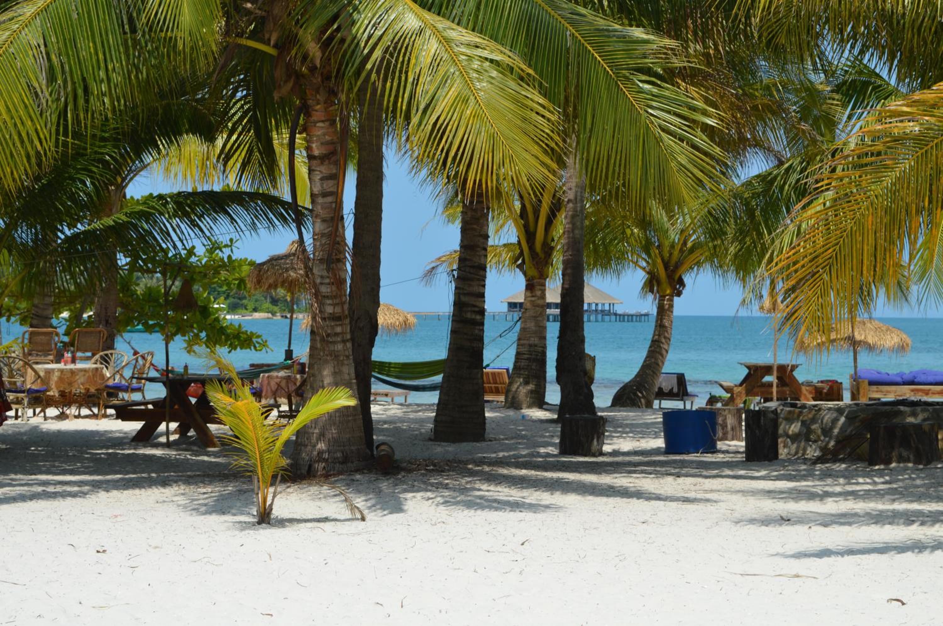 Palm Beach Bungalow Resort