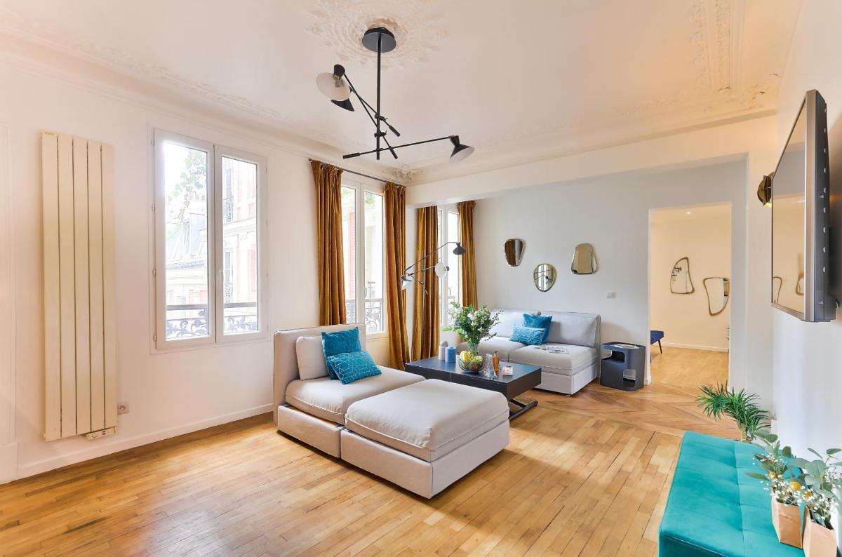 99 - Urban Fabulous 6 Bedrooms