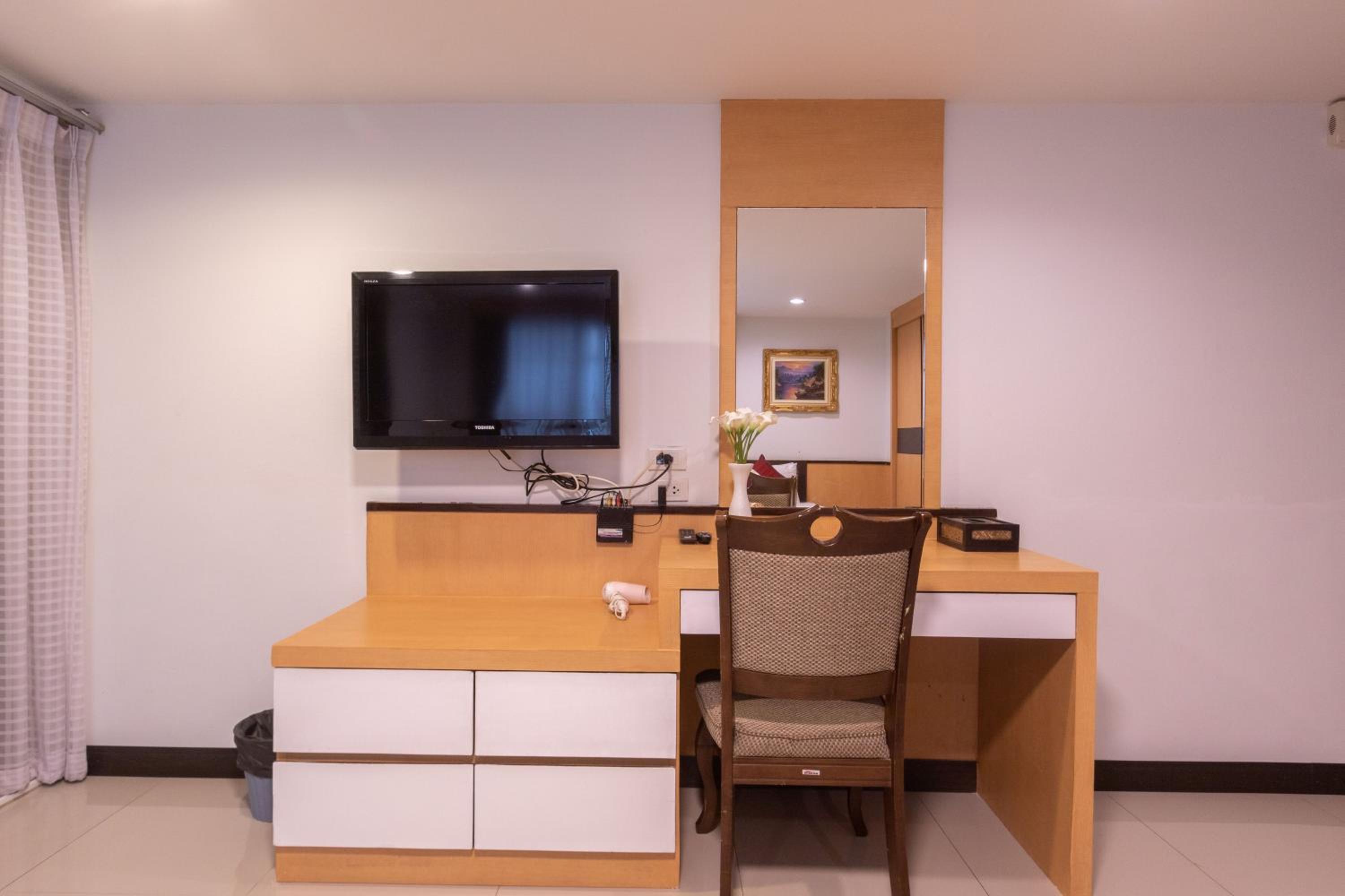 Gusto Pratunam Hotel 3