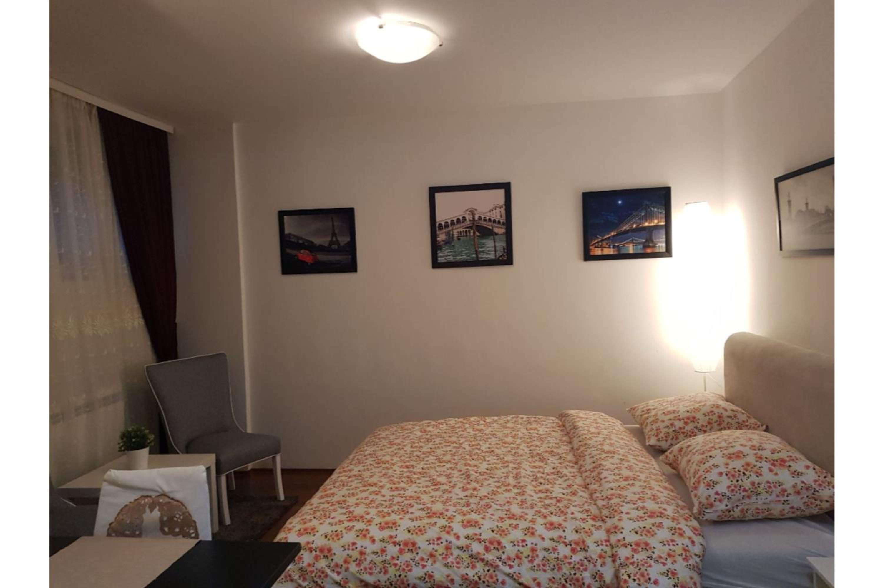 Bella Centre Apartment view 3