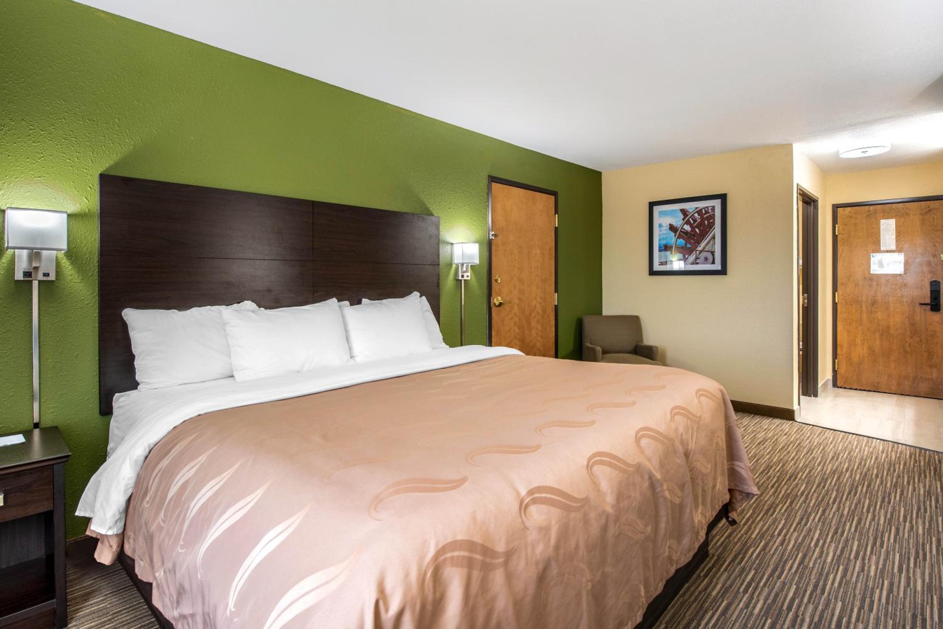 Quality Inn & Suites Brandenburg - Fort Knox, Foto 41