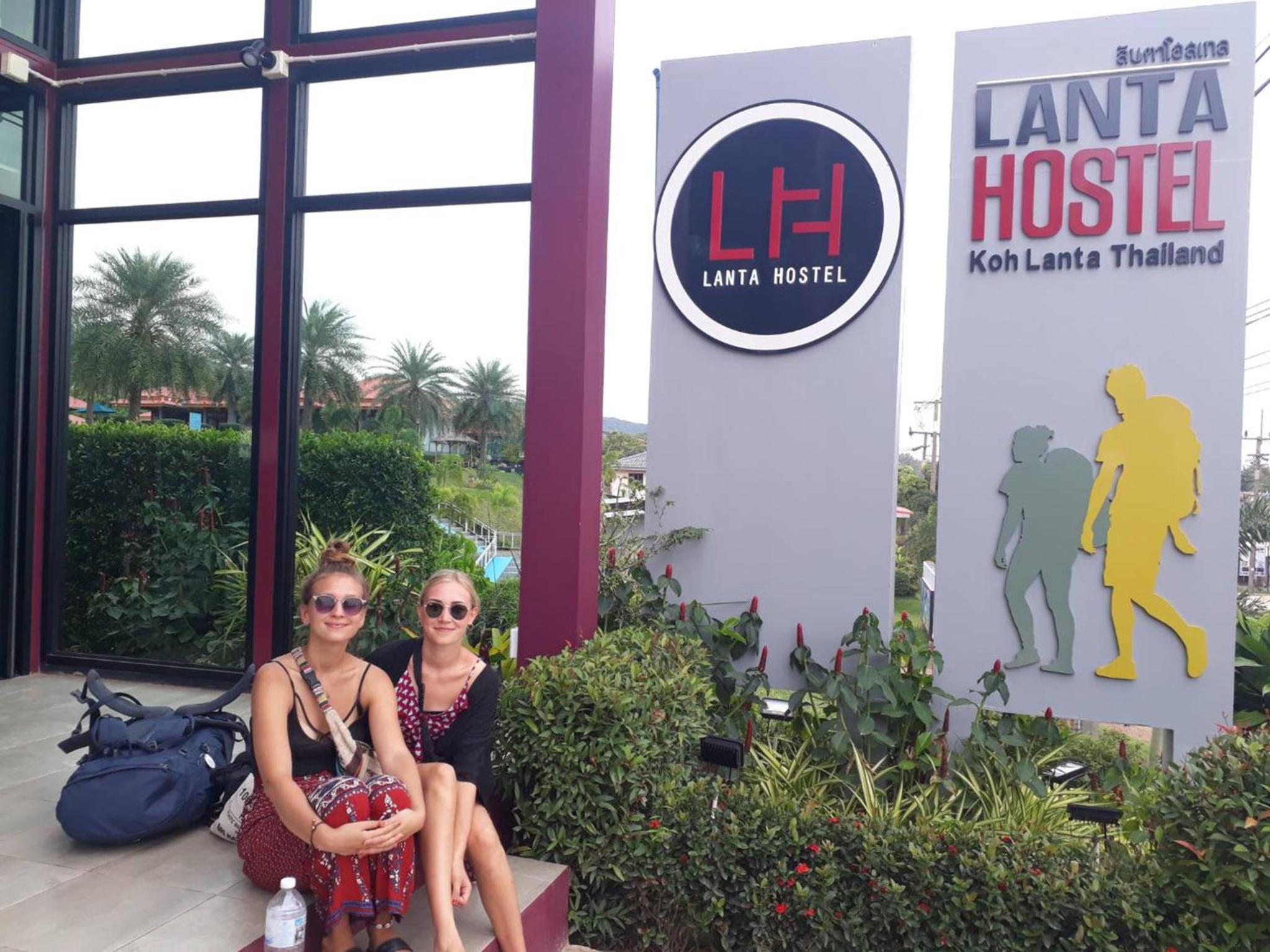 Lanta Hostel