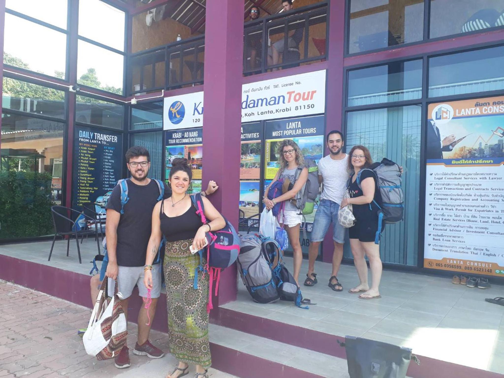 Lanta Hostel