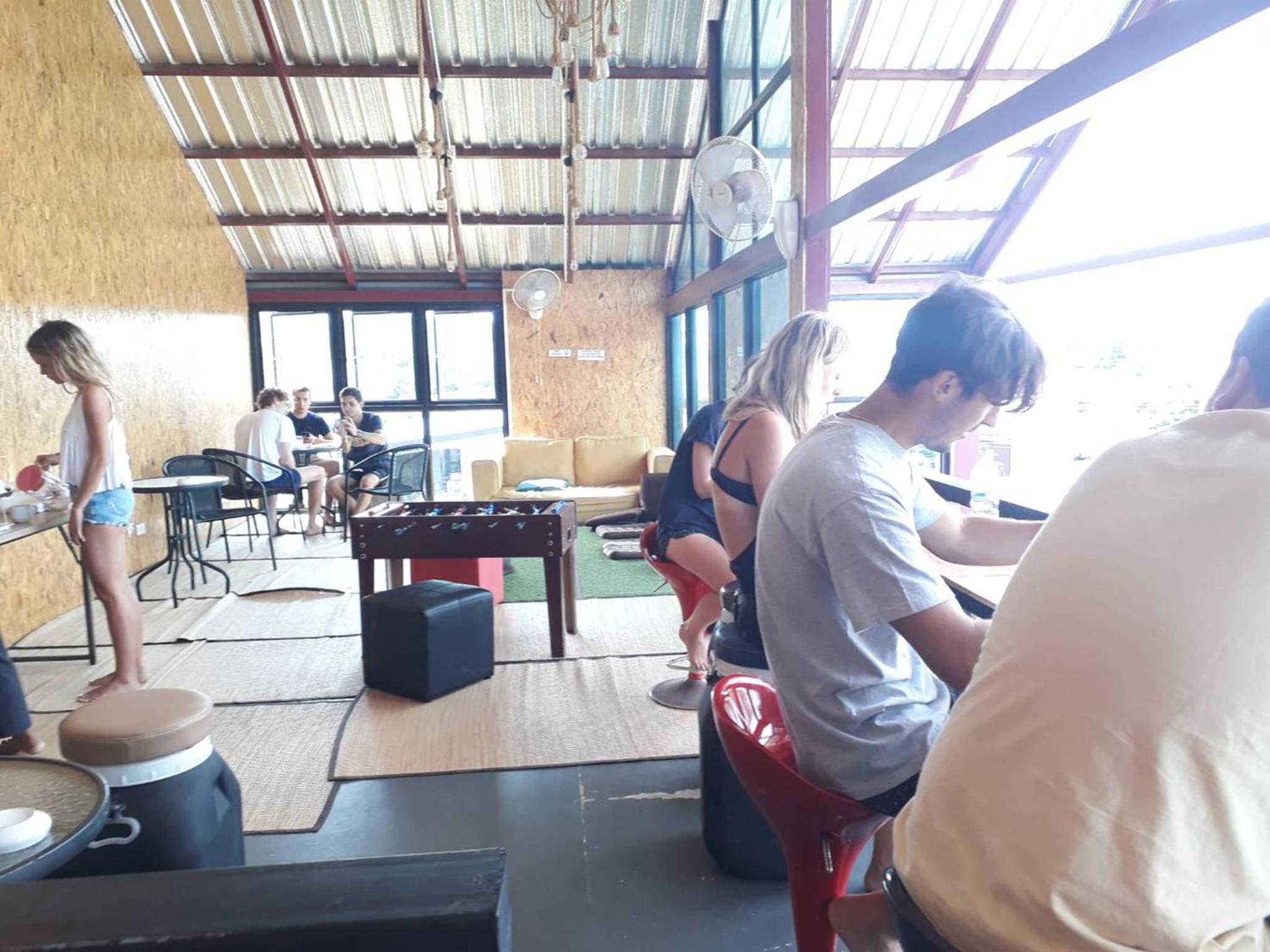 Lanta Hostel