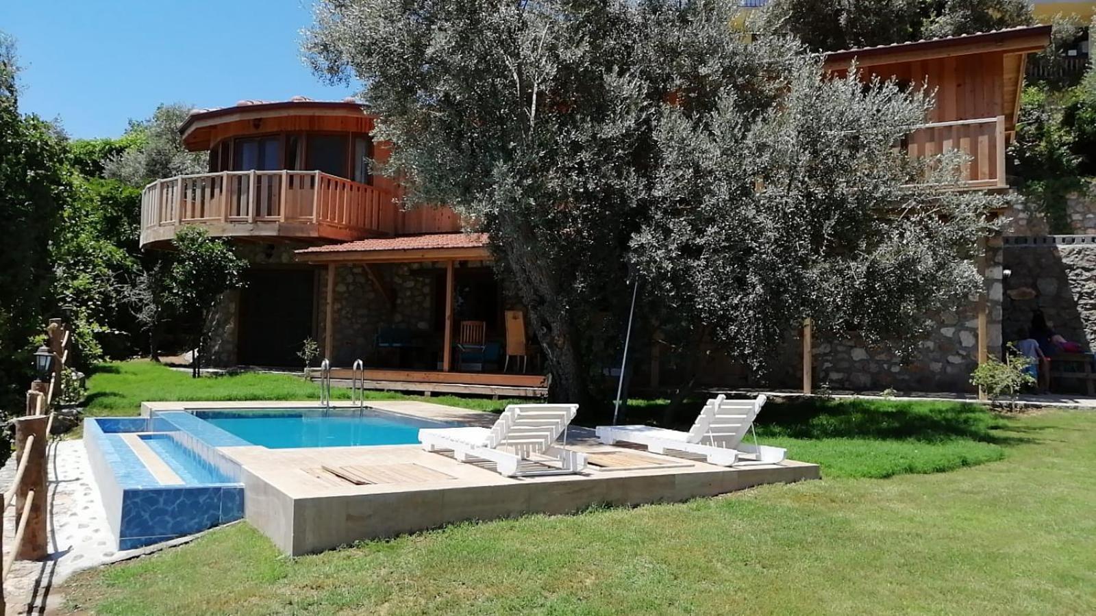 Villa Alemdaroğlu Secret Garden