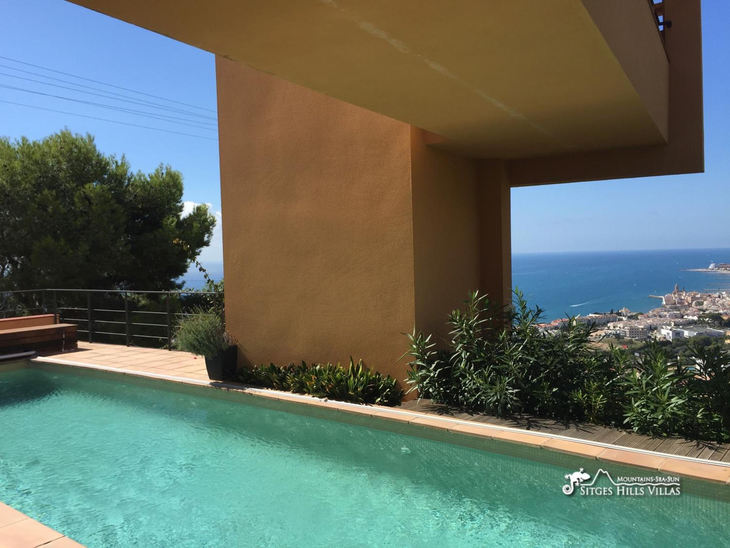 VILLA DUMAS with amazing sea views, AC and private pool view 3