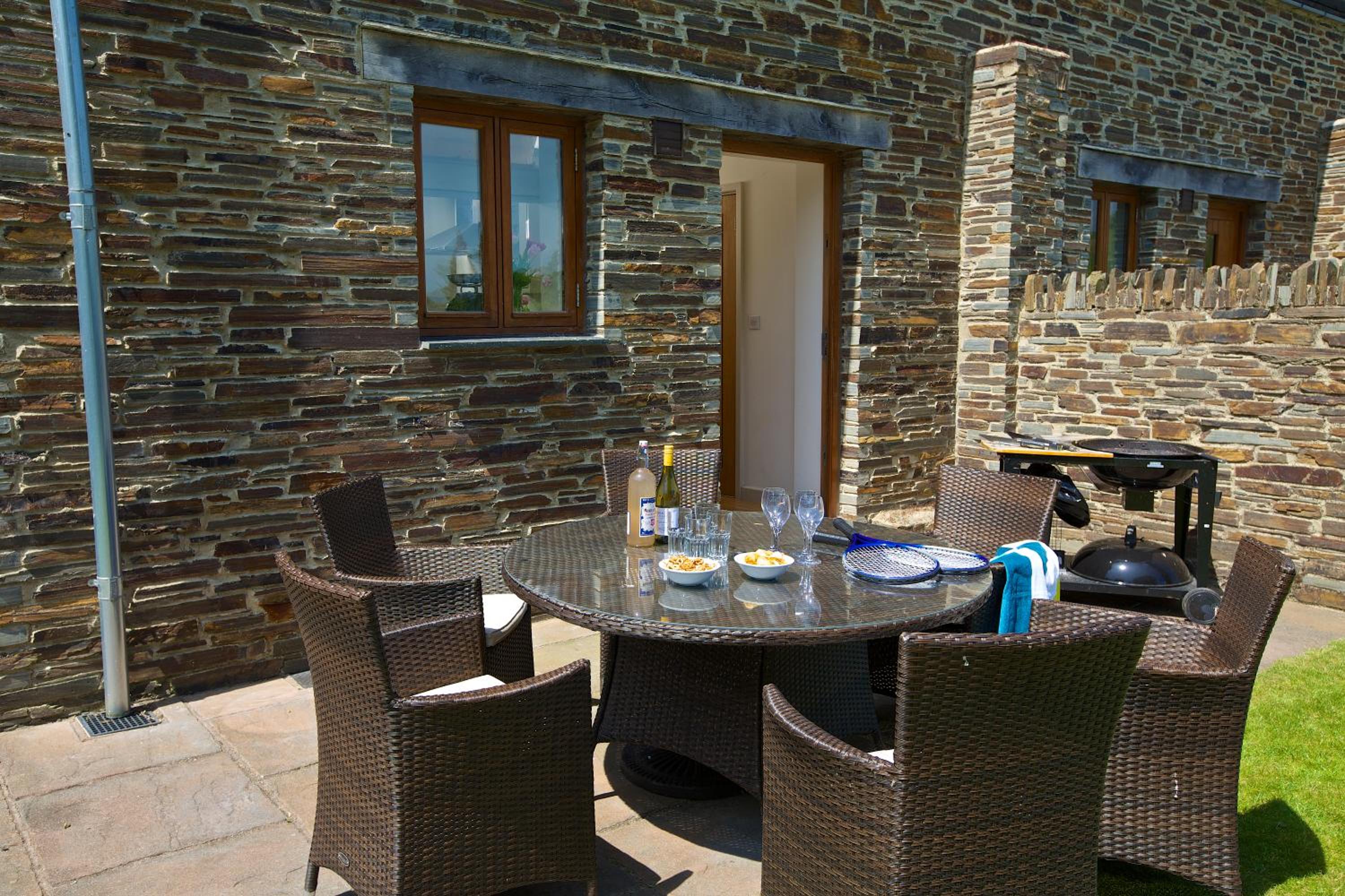 Dartmouth Green Lodges