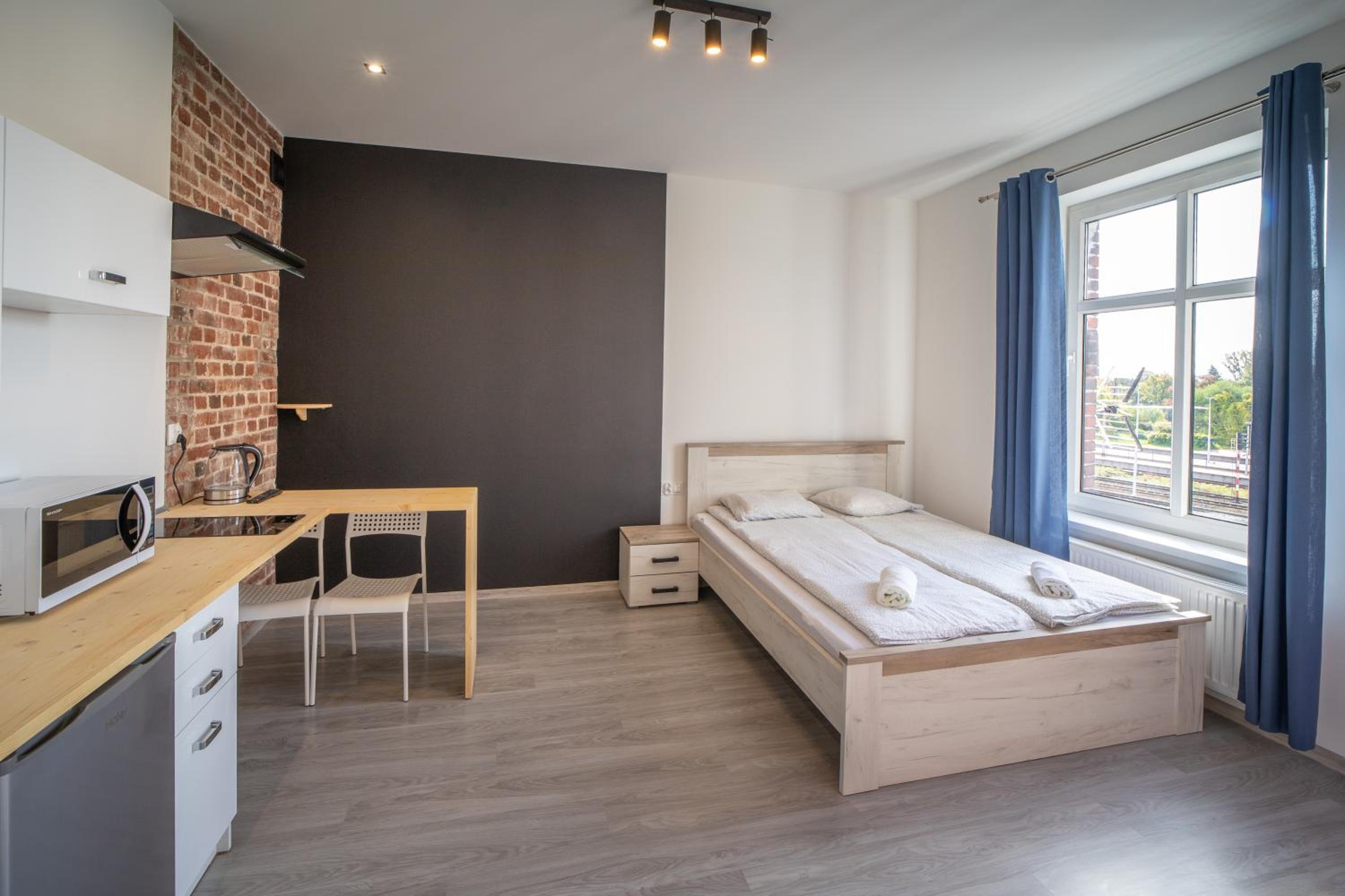 Black & White Vision Apartment - Centrum view 3