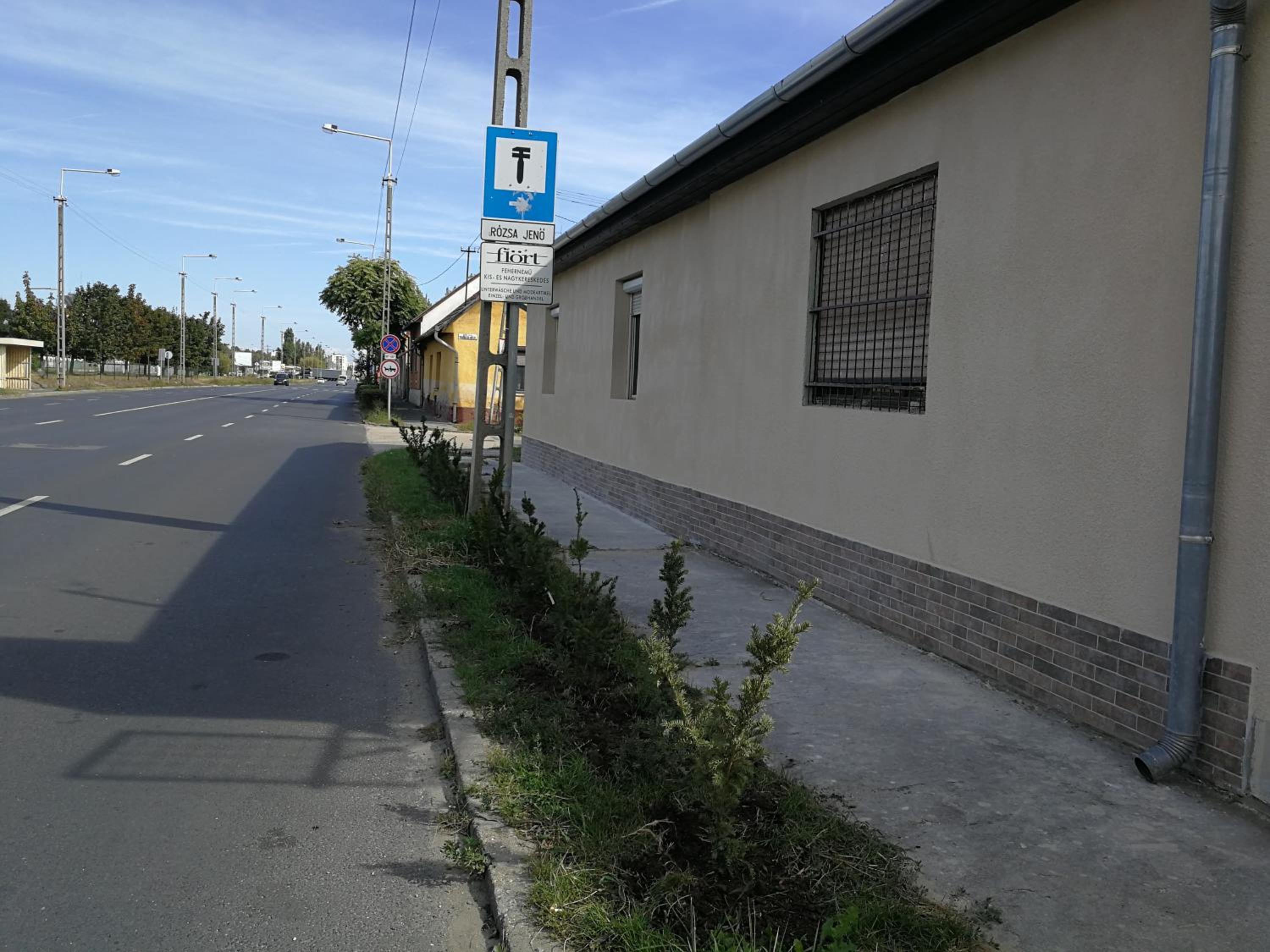 Orsi Apartman / vendegház view 5