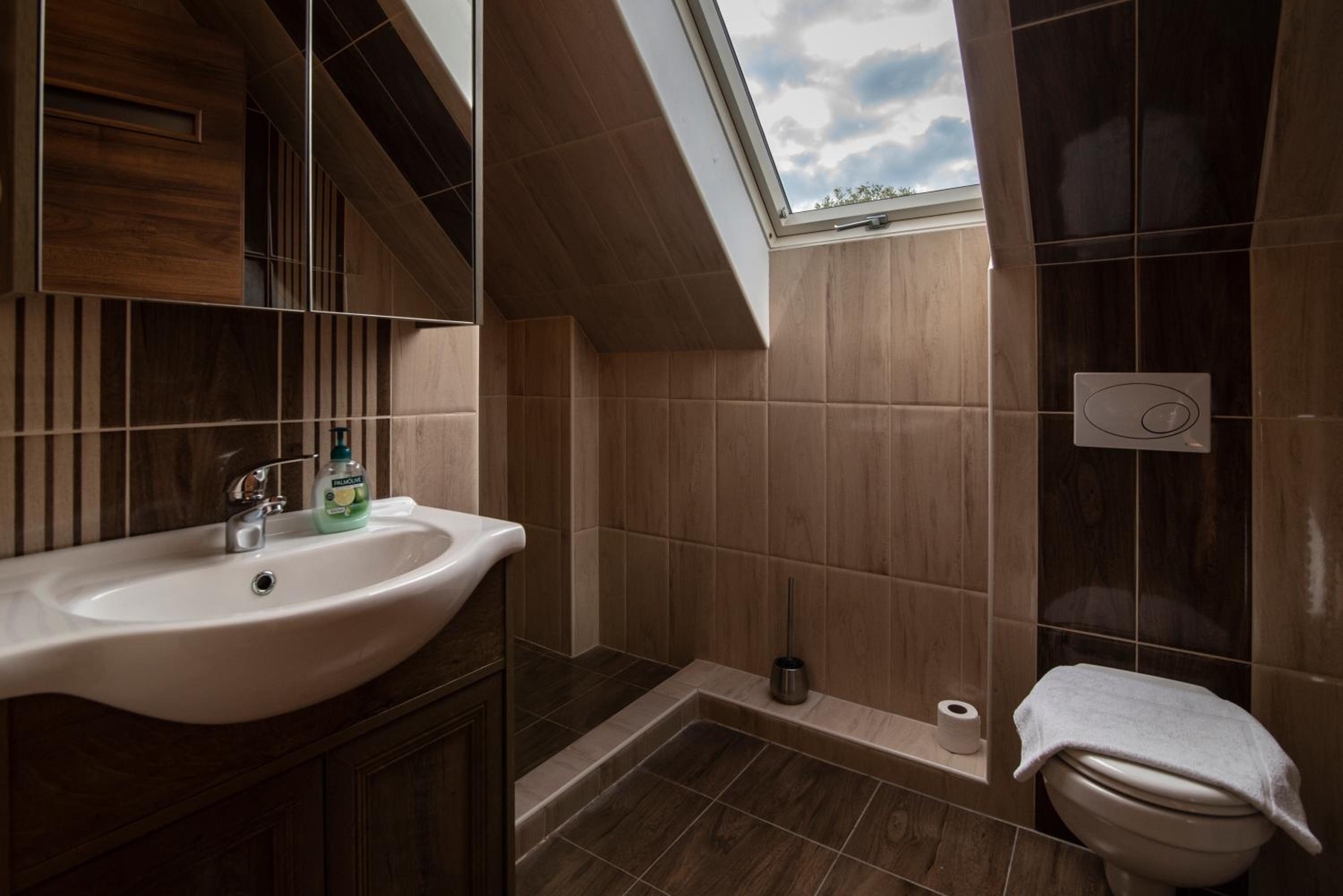 Sweet Life Wellness Apartments