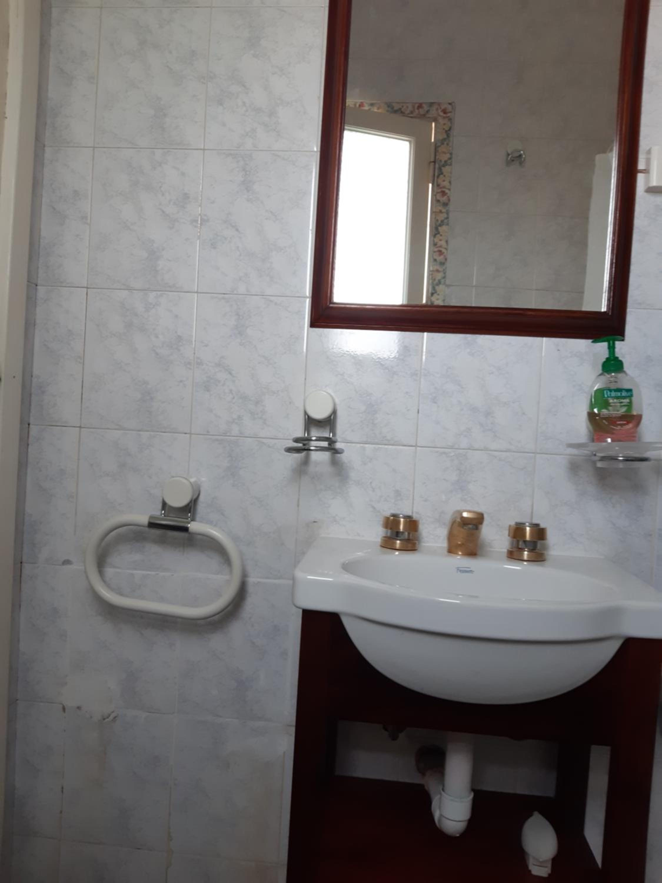 Casa barrio Los Troncos 