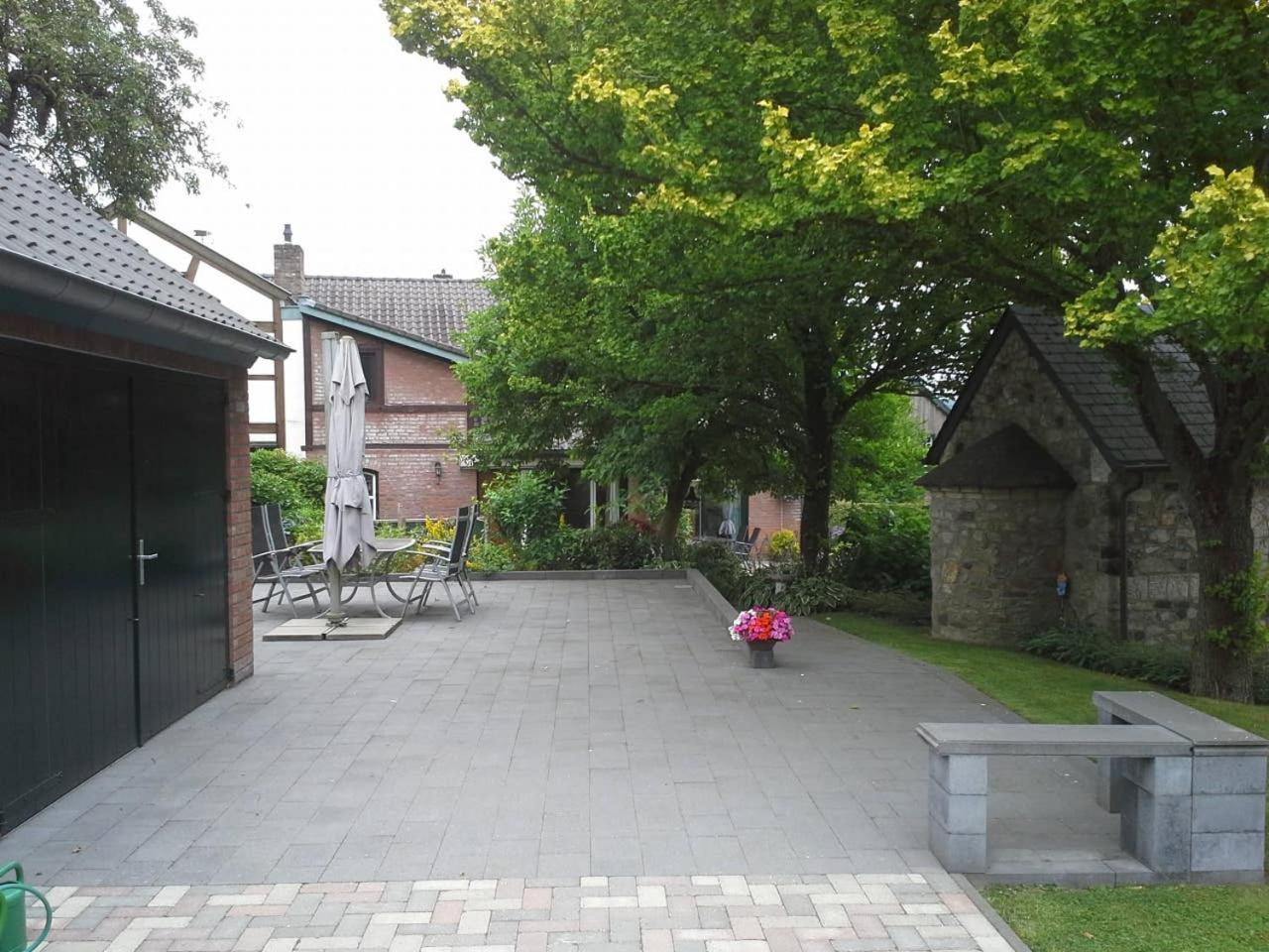 Photo 47