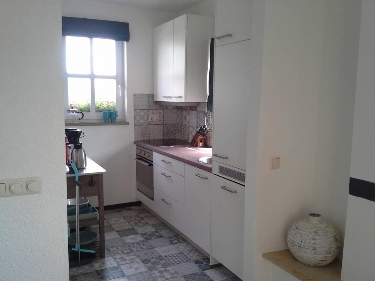 Photo 33