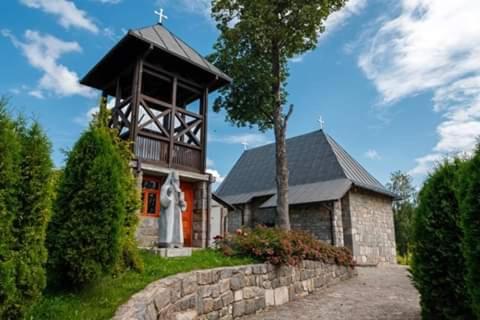 Photo 20