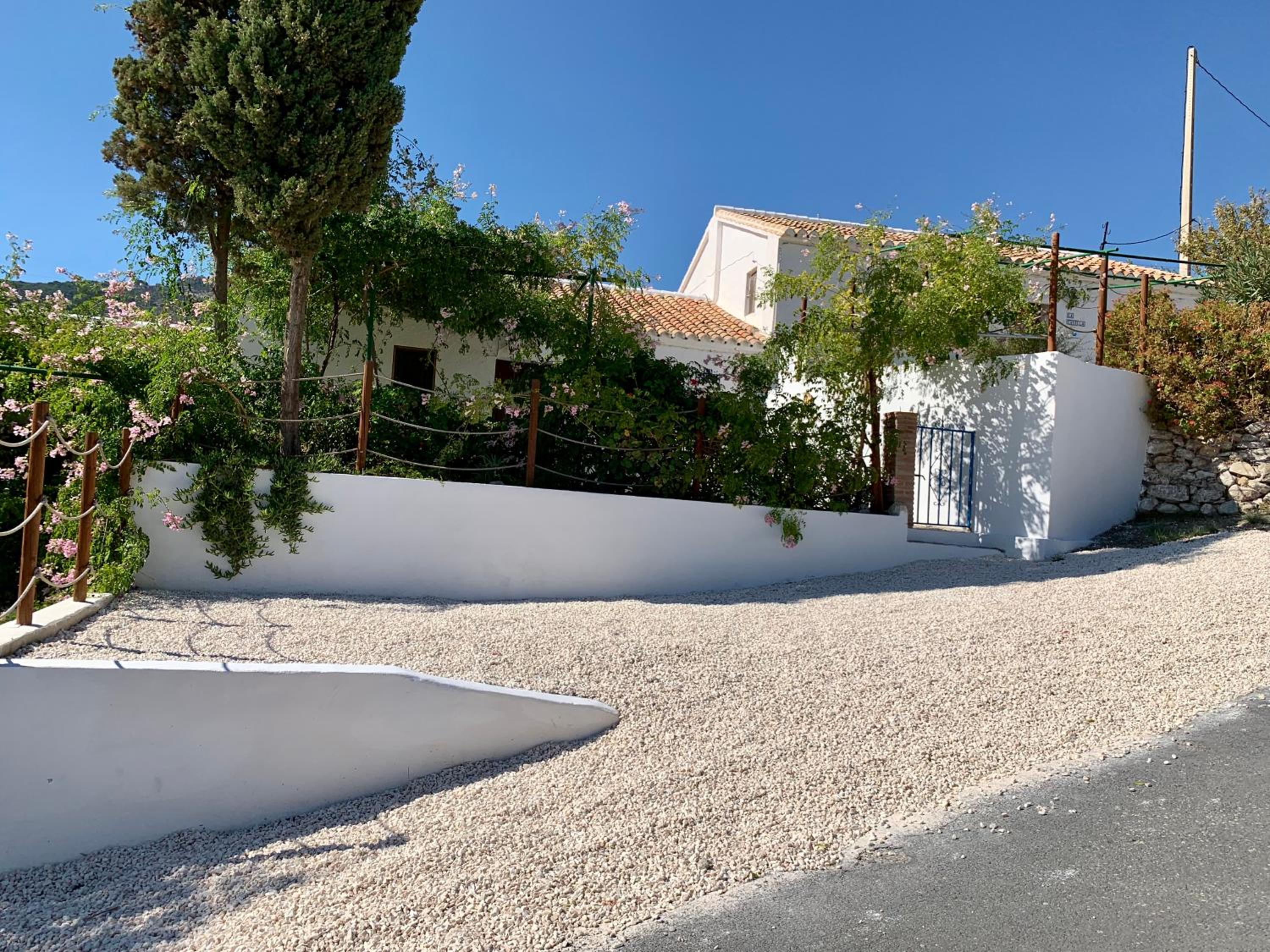 La Casita Blanca- La Almona Chica view 4