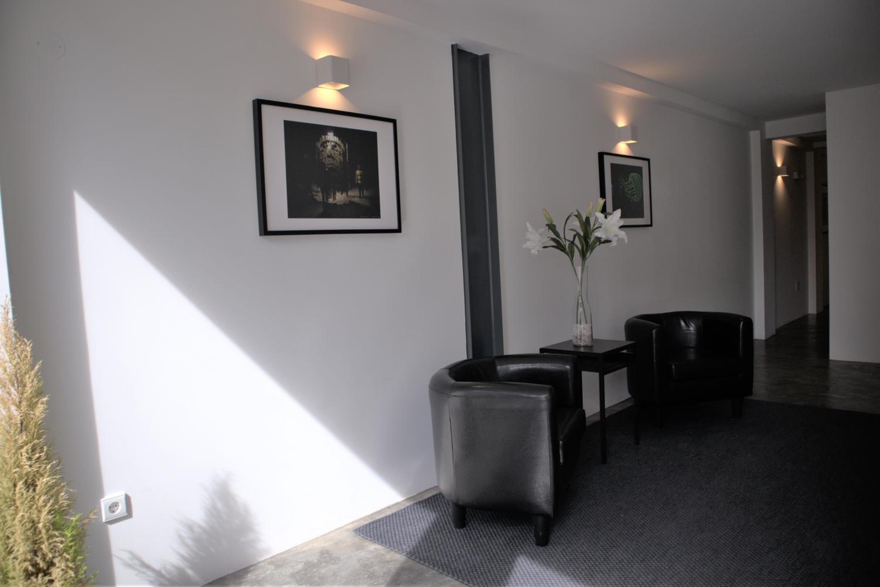 NEW! Colorful and central (9 min-walk to main station)