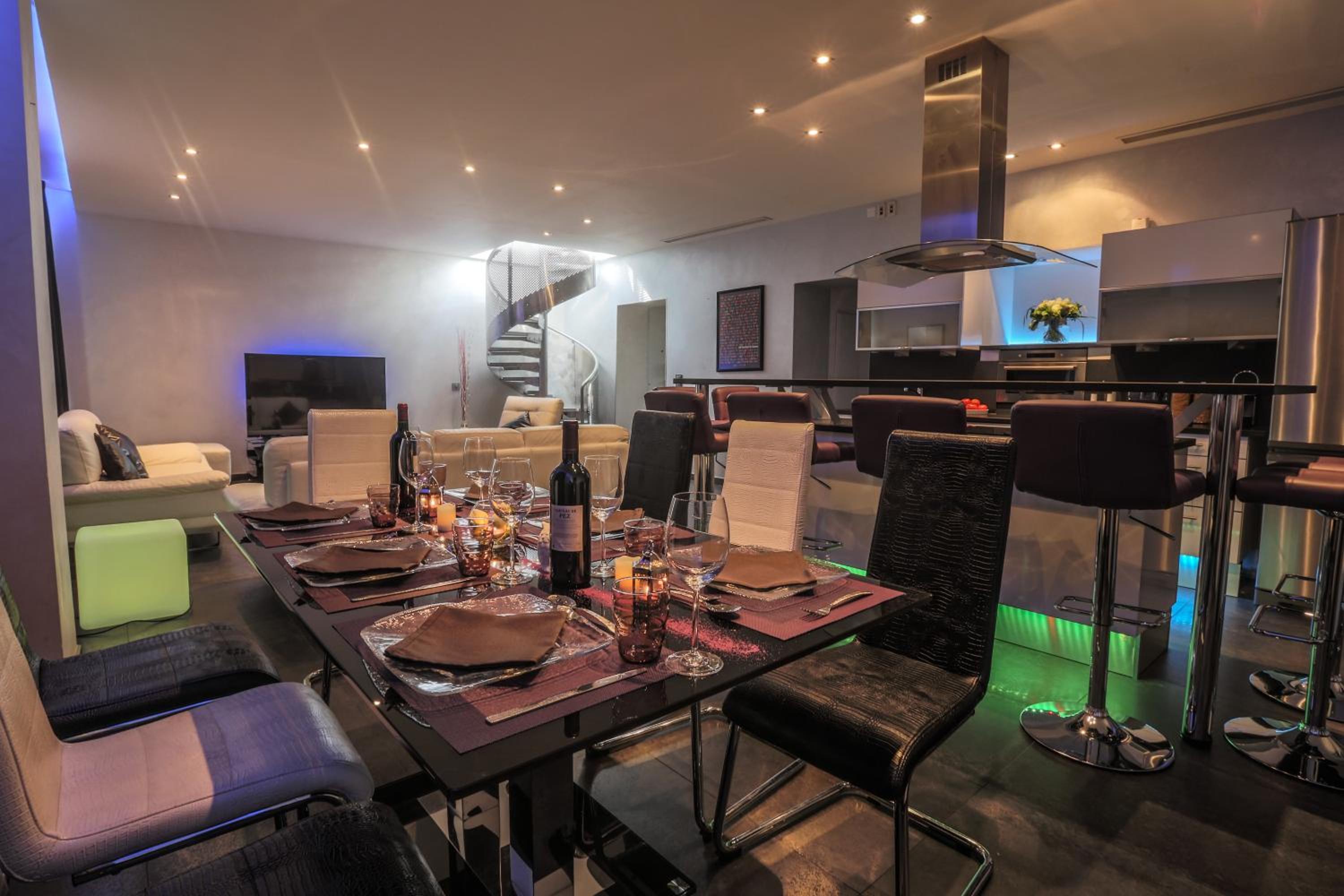 Residence du Louvre - Apartments - Prime location Palais & Croisette - Luxury Stay by LRA Cannes