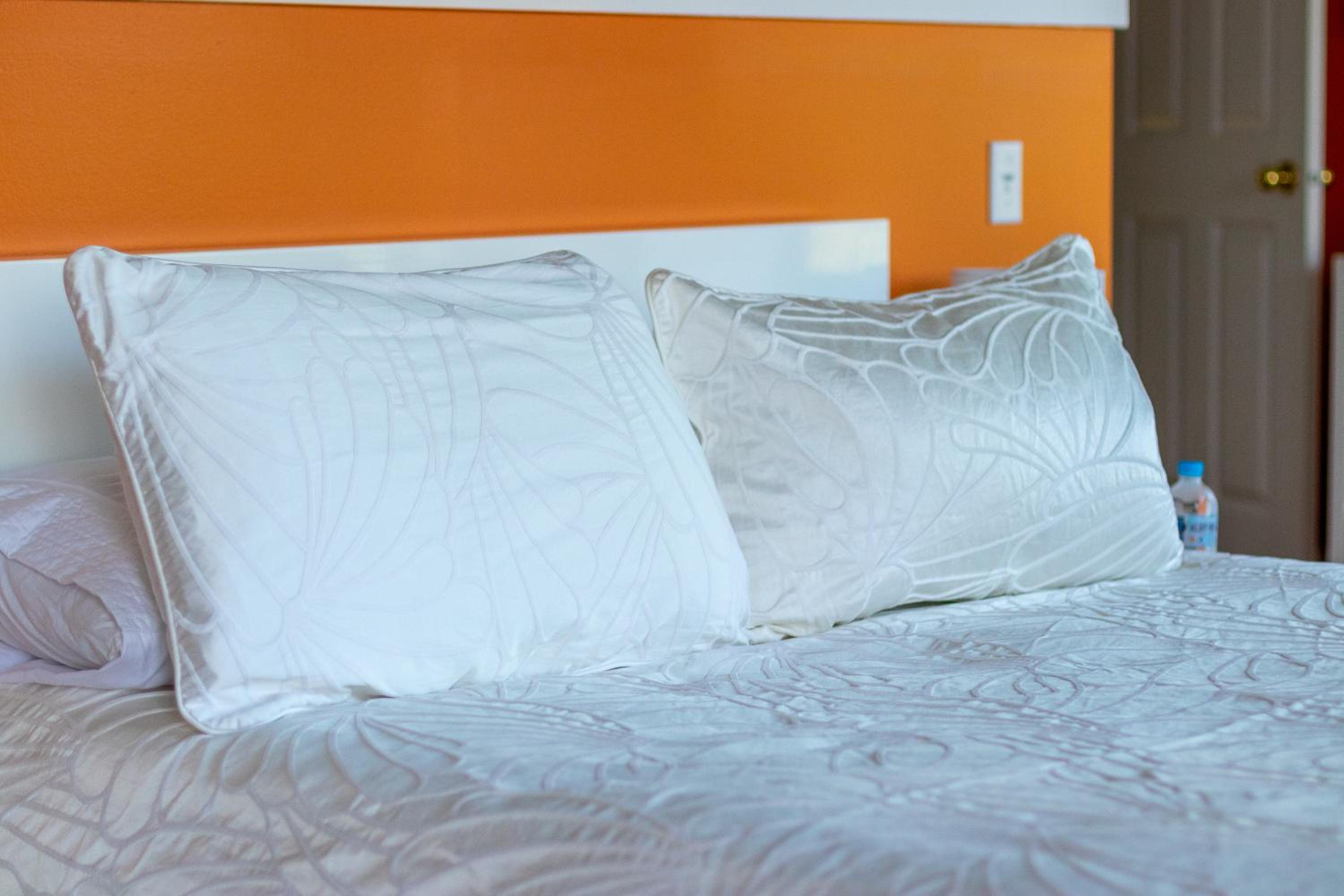 Armand Heights - Image 2