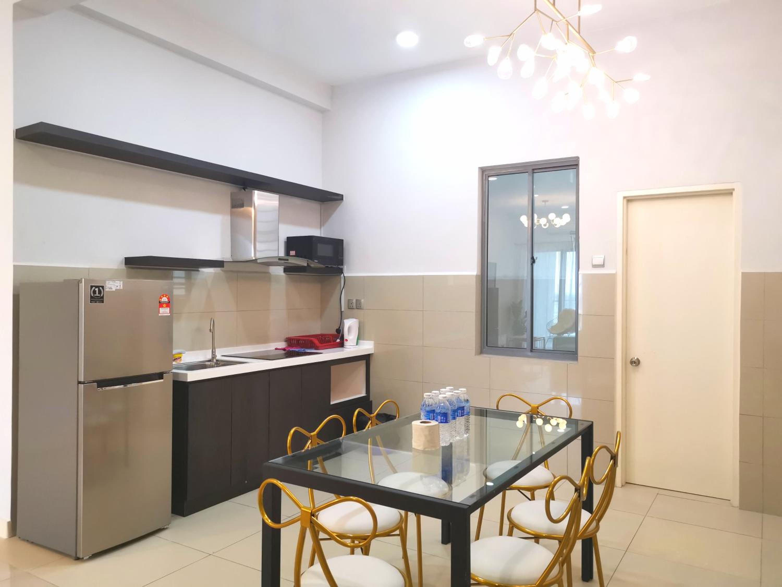 Sunset Seaview Vacation Condos @ IMAGO Shopping Mall, photo 120