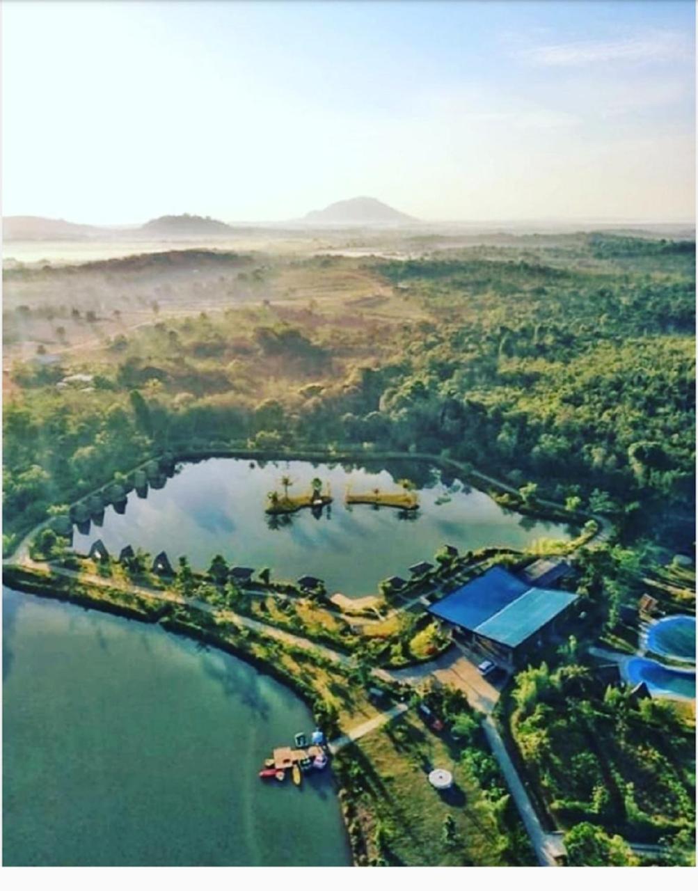 "D'BAMBOO KAMP" Desa Wisata Ekang view 5