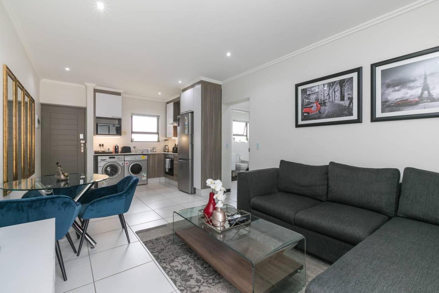 Nova Luxury Suites Fourways