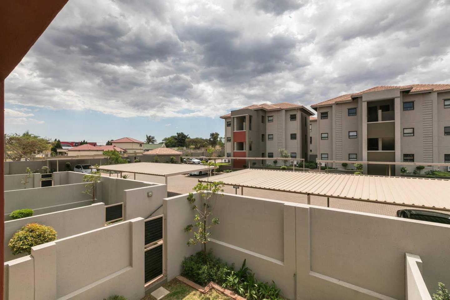 Nova Luxury Suites Fourways