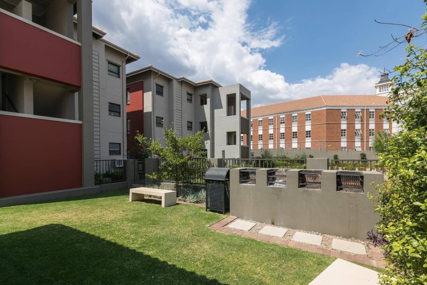 Nova Luxury Suites Fourways