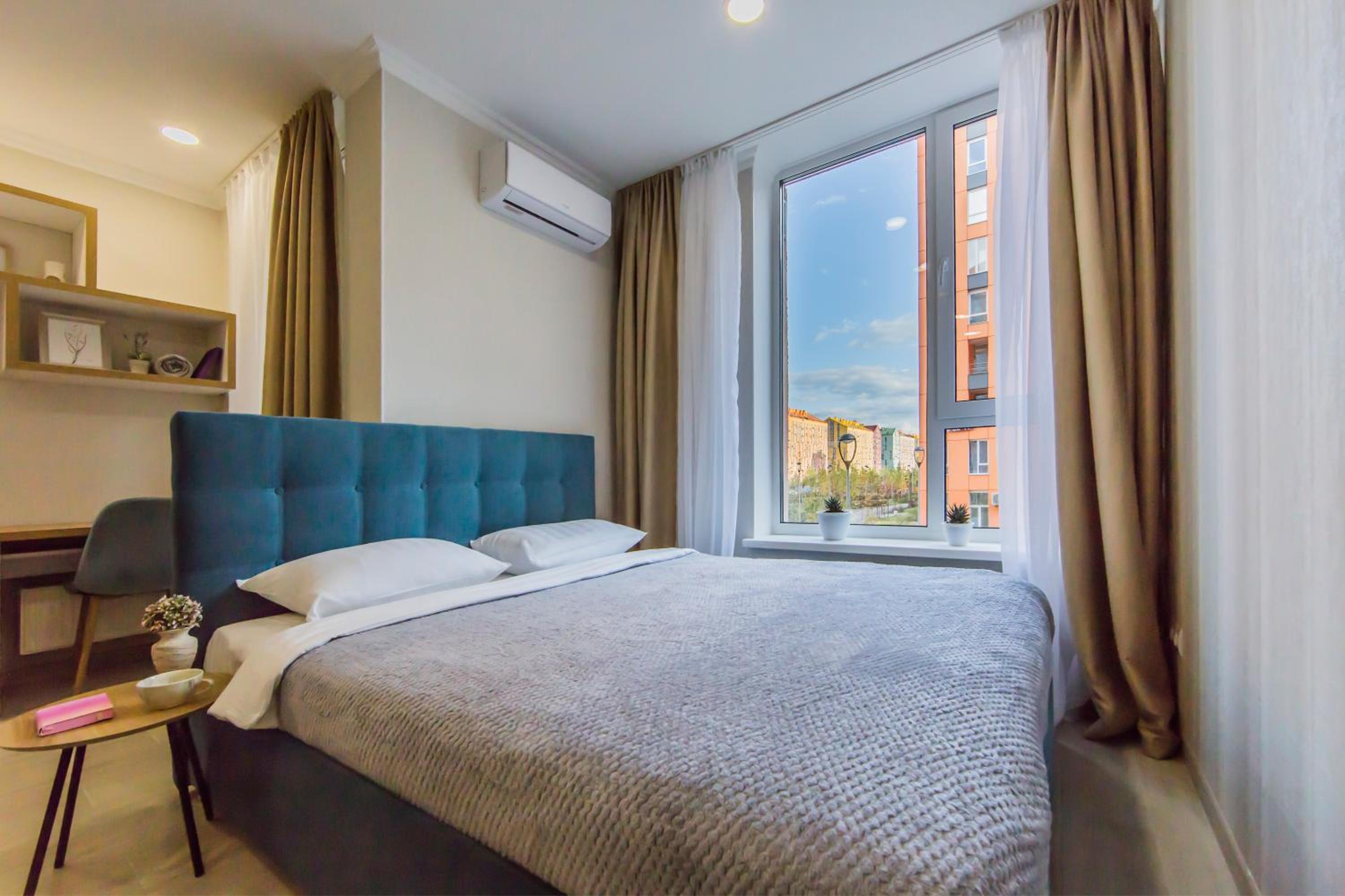 Comfort Town Love Home view 3