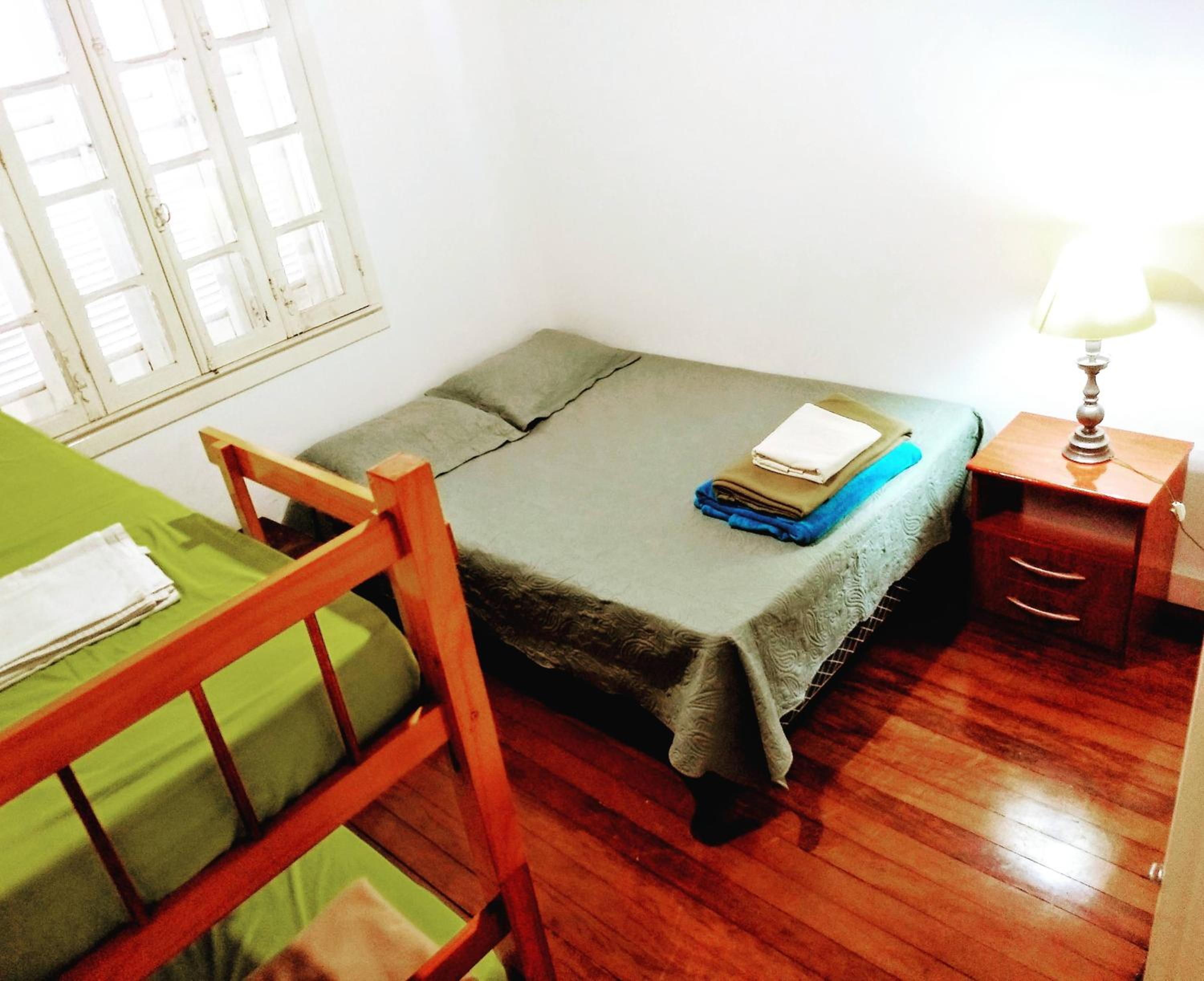 Hostel Casarão Vintage - temos Suítes